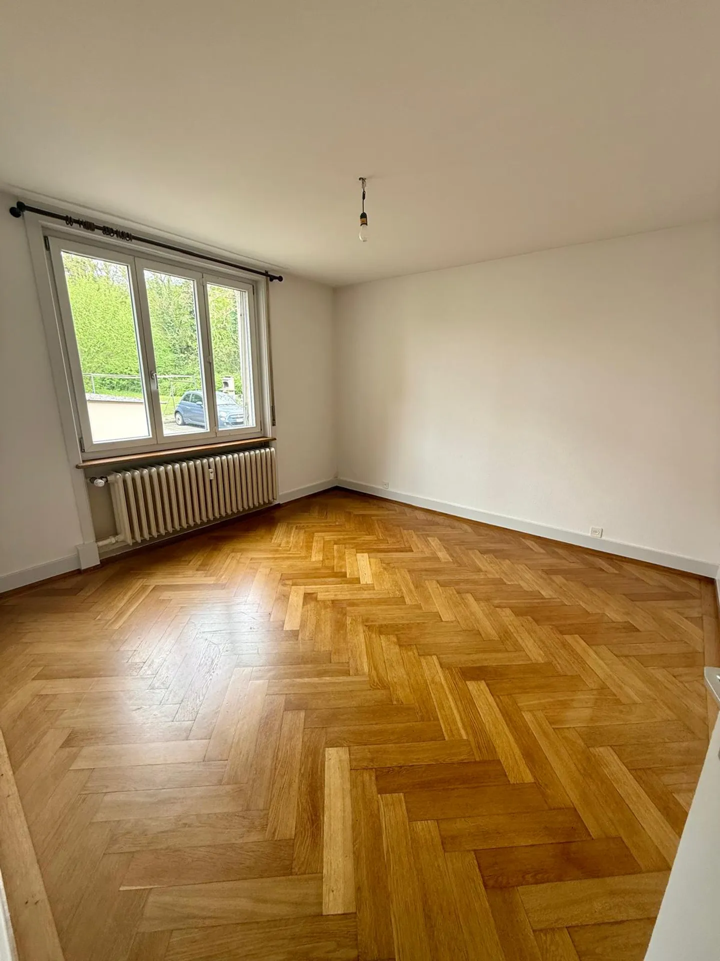 Renovated 3.5-room apartment - Photo 4 of 5