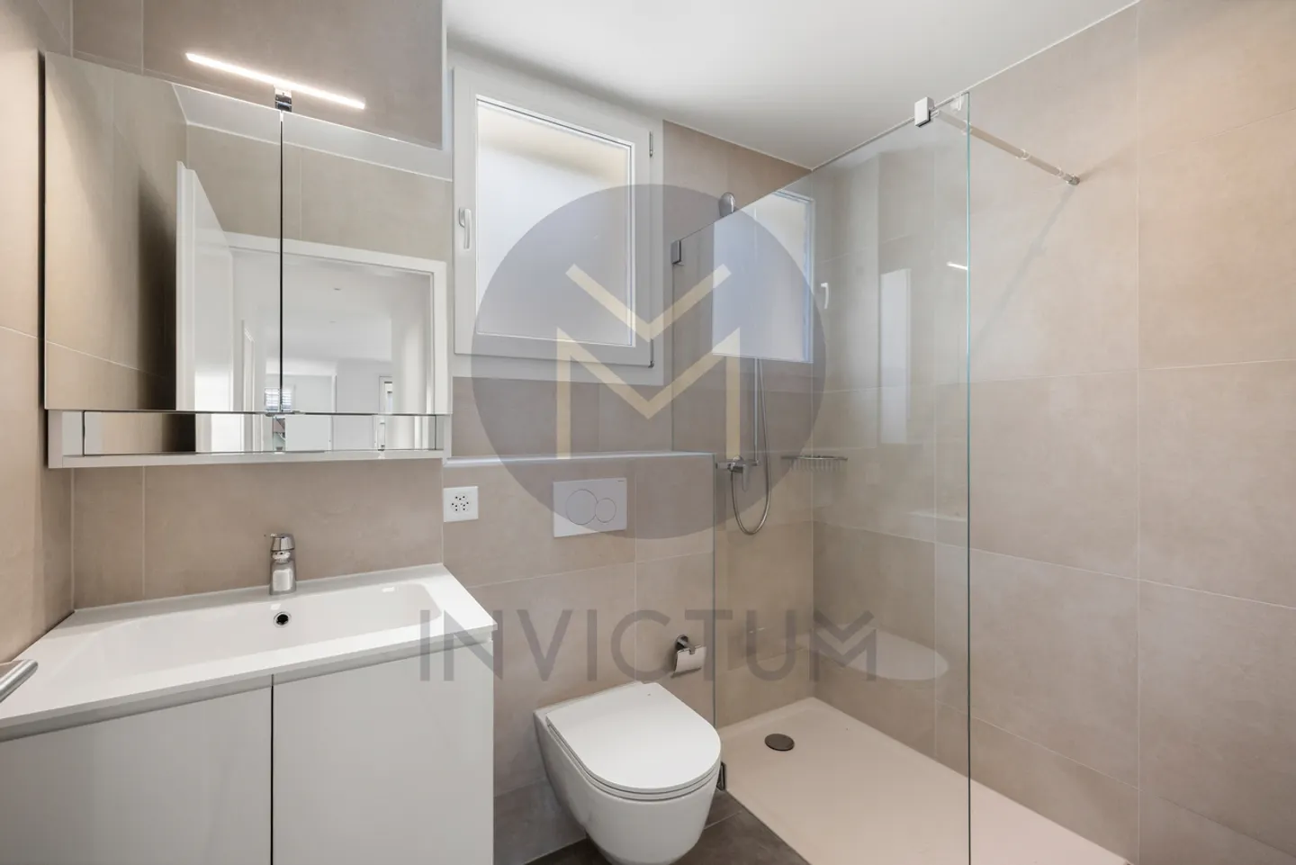 Appartement spacieux avec loggia - Photo 11 sur 11