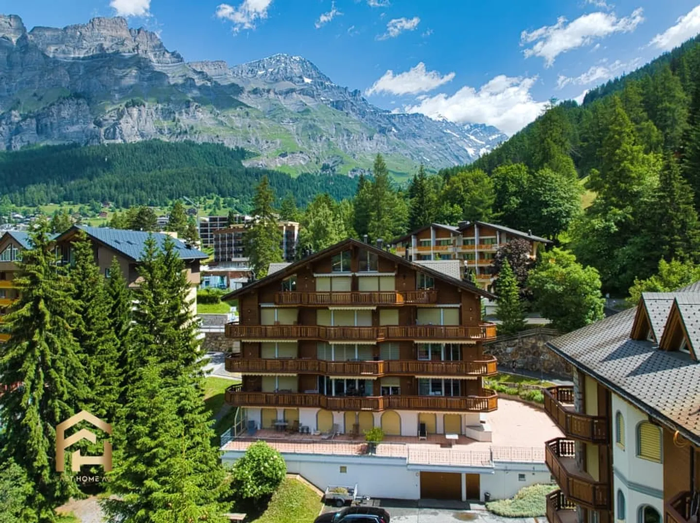 Appartamento elegante 3.5 con balcone e camino in posizione soleggiata a Leukerbad - Foto 12 di 13