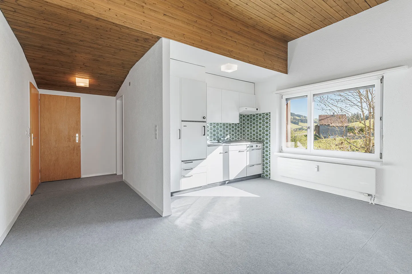 Charmante Wohnung in der Natur - Foto 2 von 7