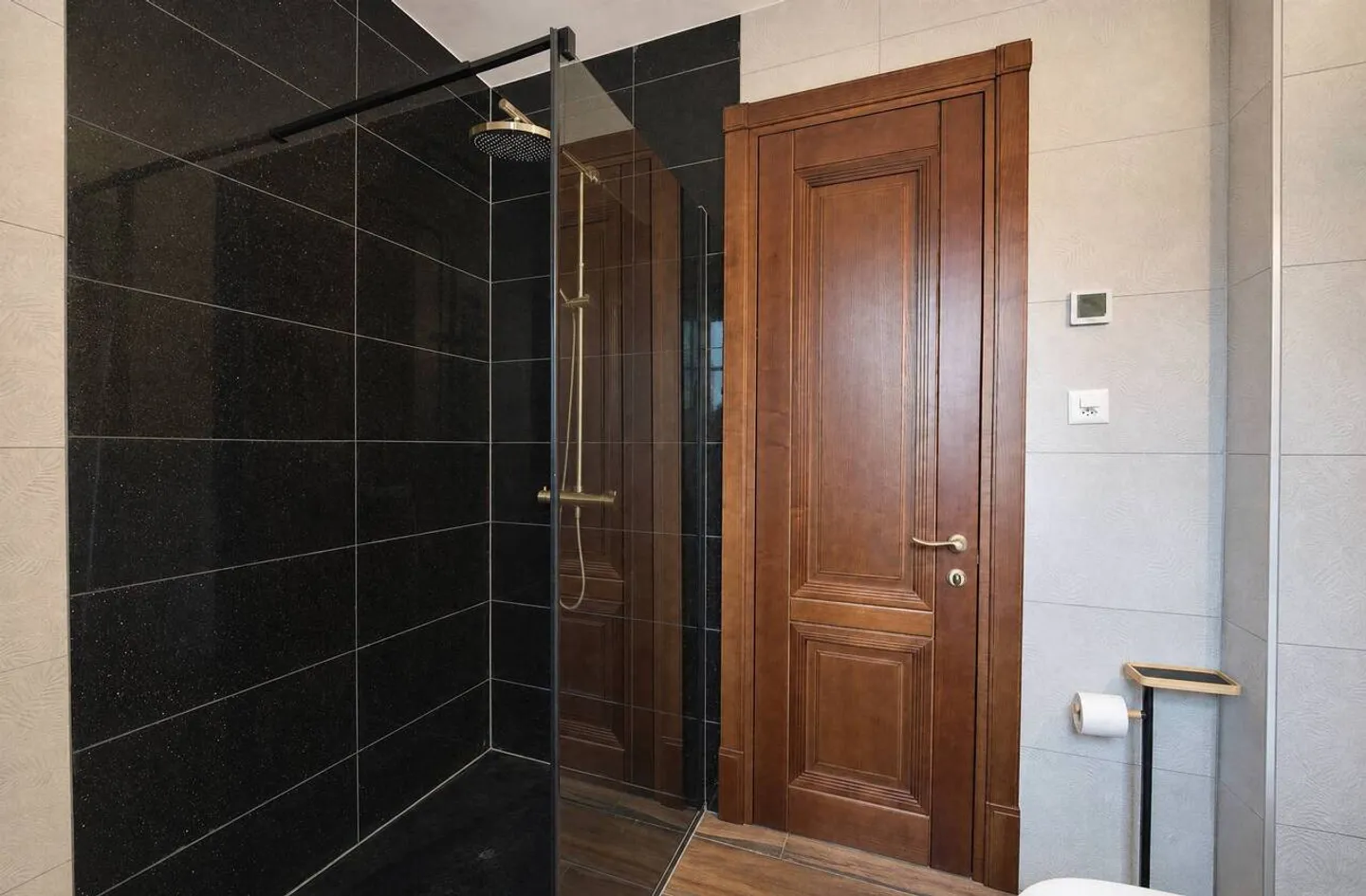 Esclusivo: Casa Padronale con Caratteristiche da Castello - 9 Stanze - Foto 11 di 13