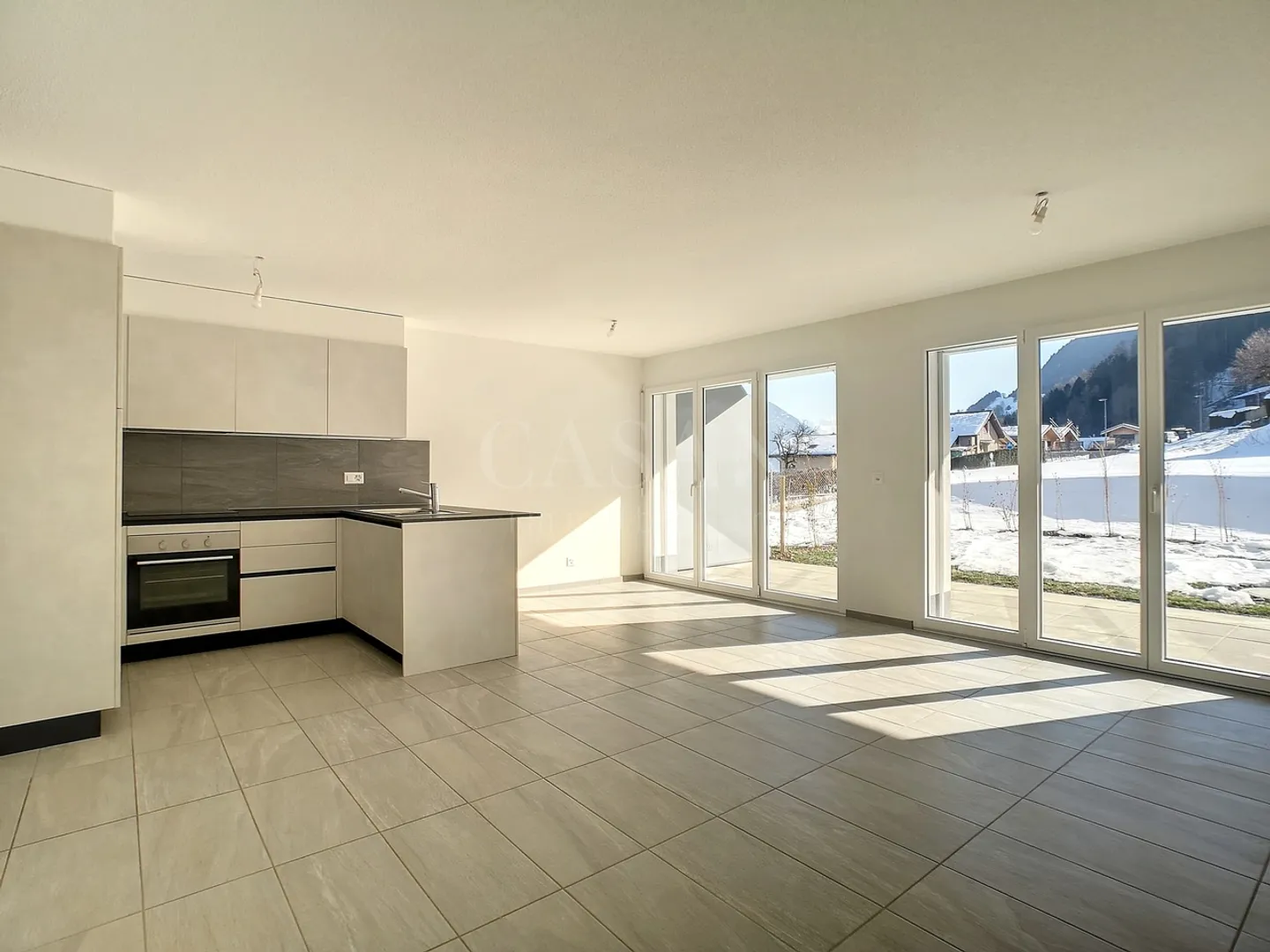 Superbo appartamento di 4.5 locali con giardino - Foto 4 di 11