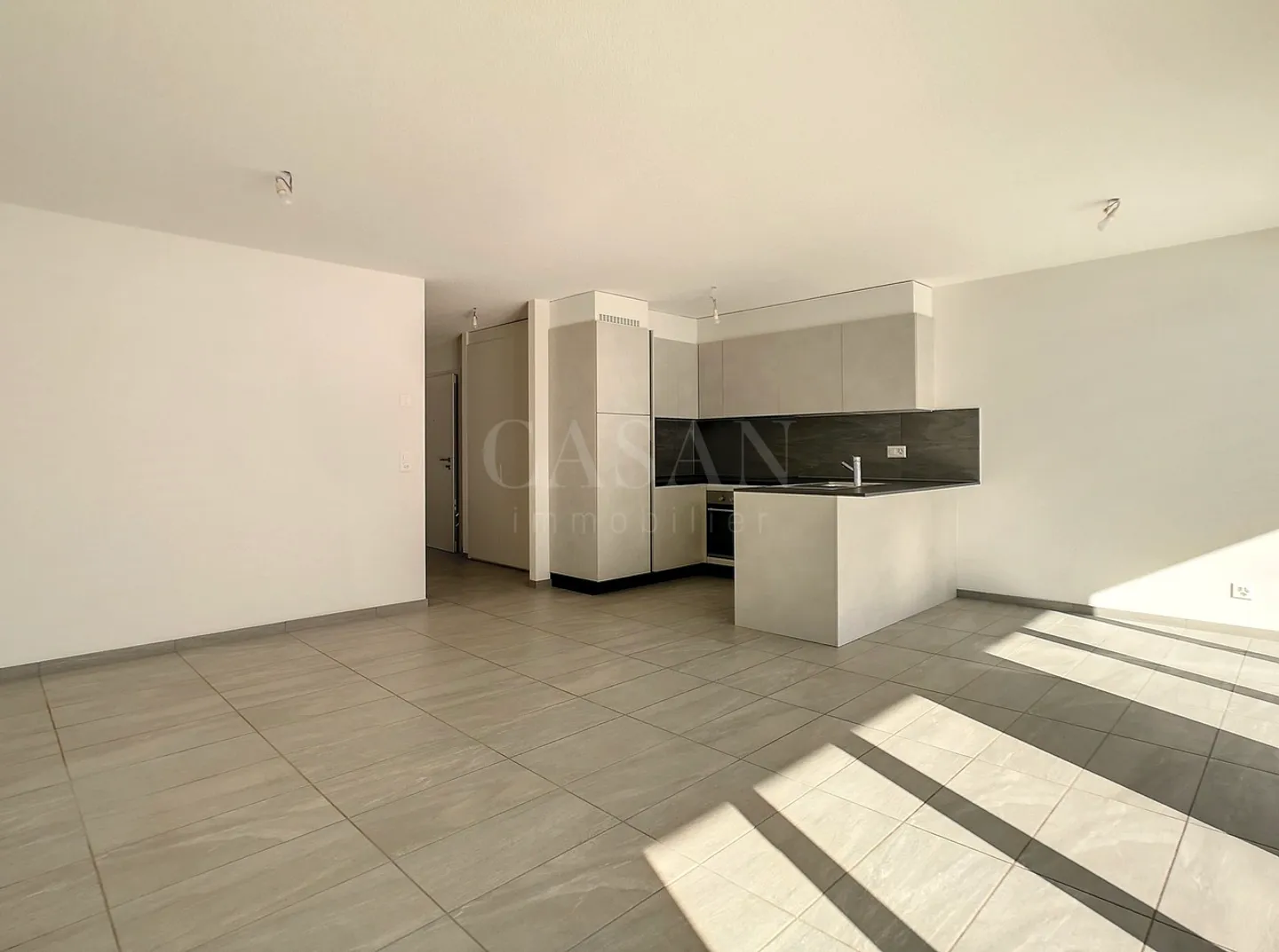 Superbo appartamento di 4.5 locali con giardino - Foto 5 di 11