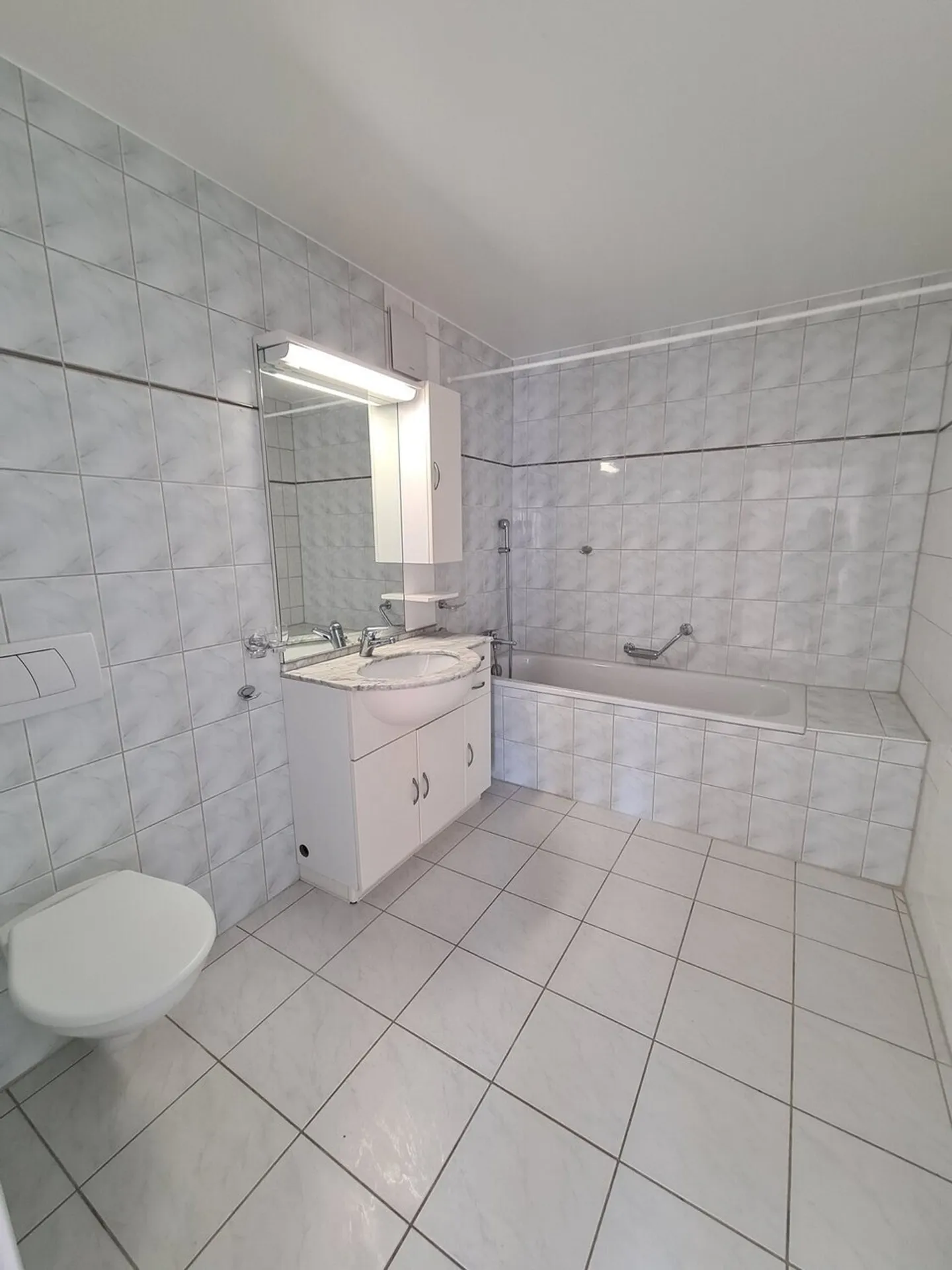 Appartement Charmant dans Quartier Familial - Photo 5 sur 10
