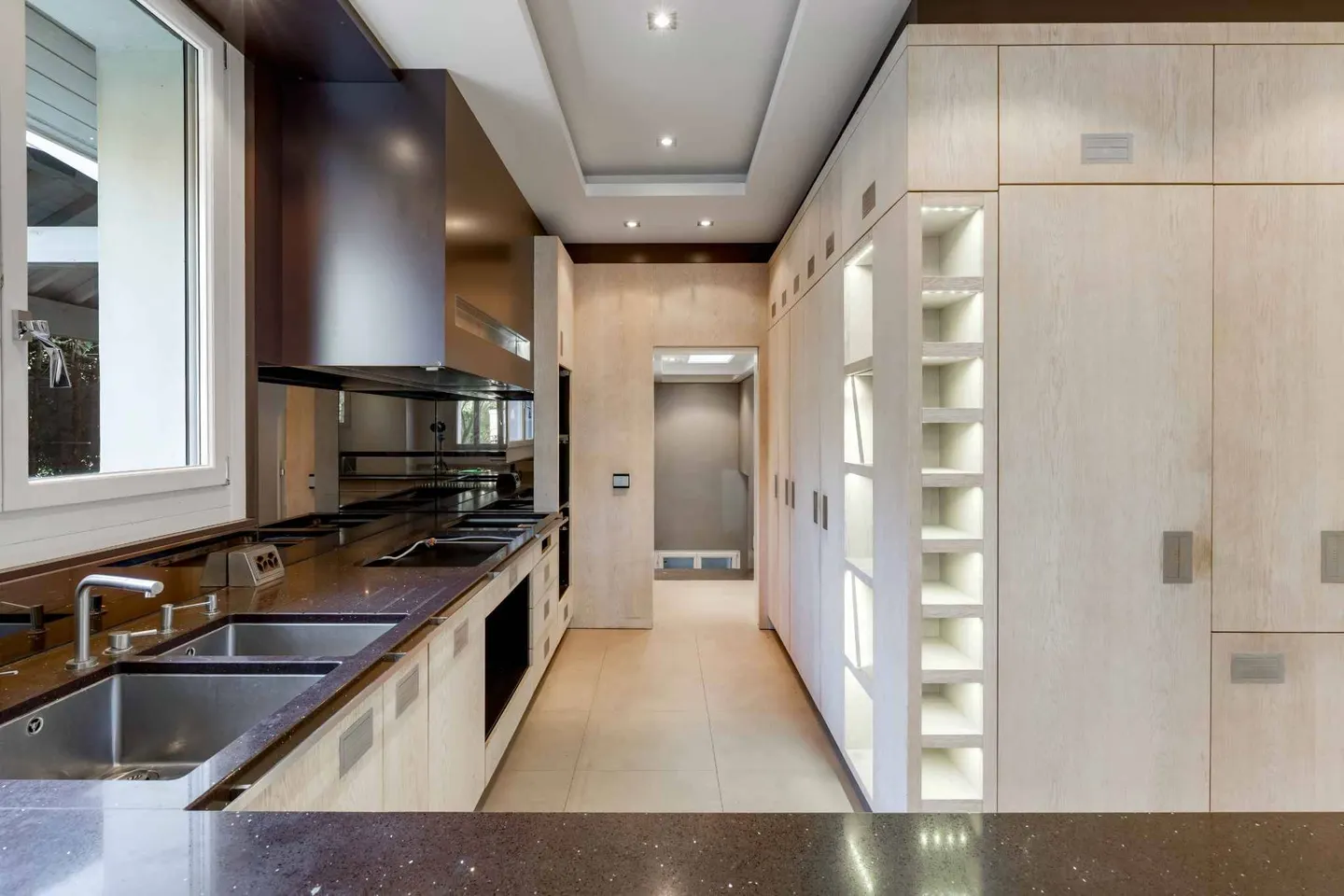 Luxury Home in Vésenaz - Photo 4 of 11