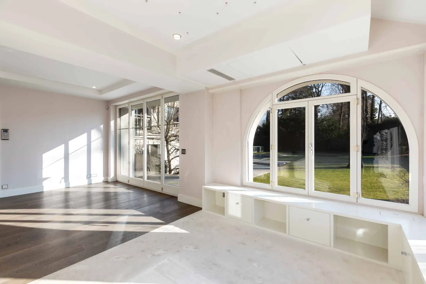 Luxury Home in Vésenaz - Photo 5 of 11