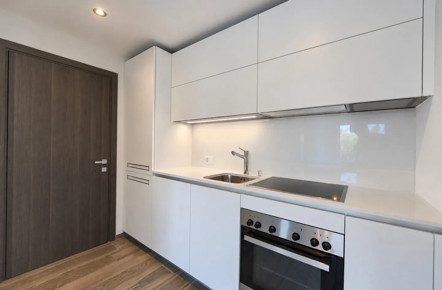 Wunderschöne 2,5-Zimmer-Wohnung mit hochwertigen Ausstattungen - Foto 2 von 7