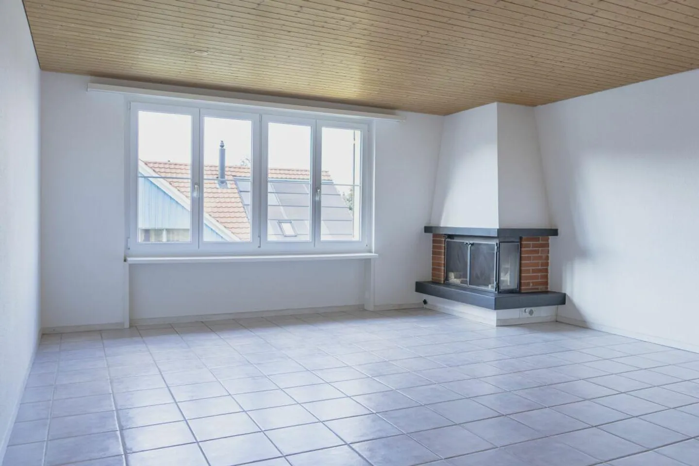 Casa plurifamiliare con 3 appartamenti ben curati a Sulz - Foto 4 di 12