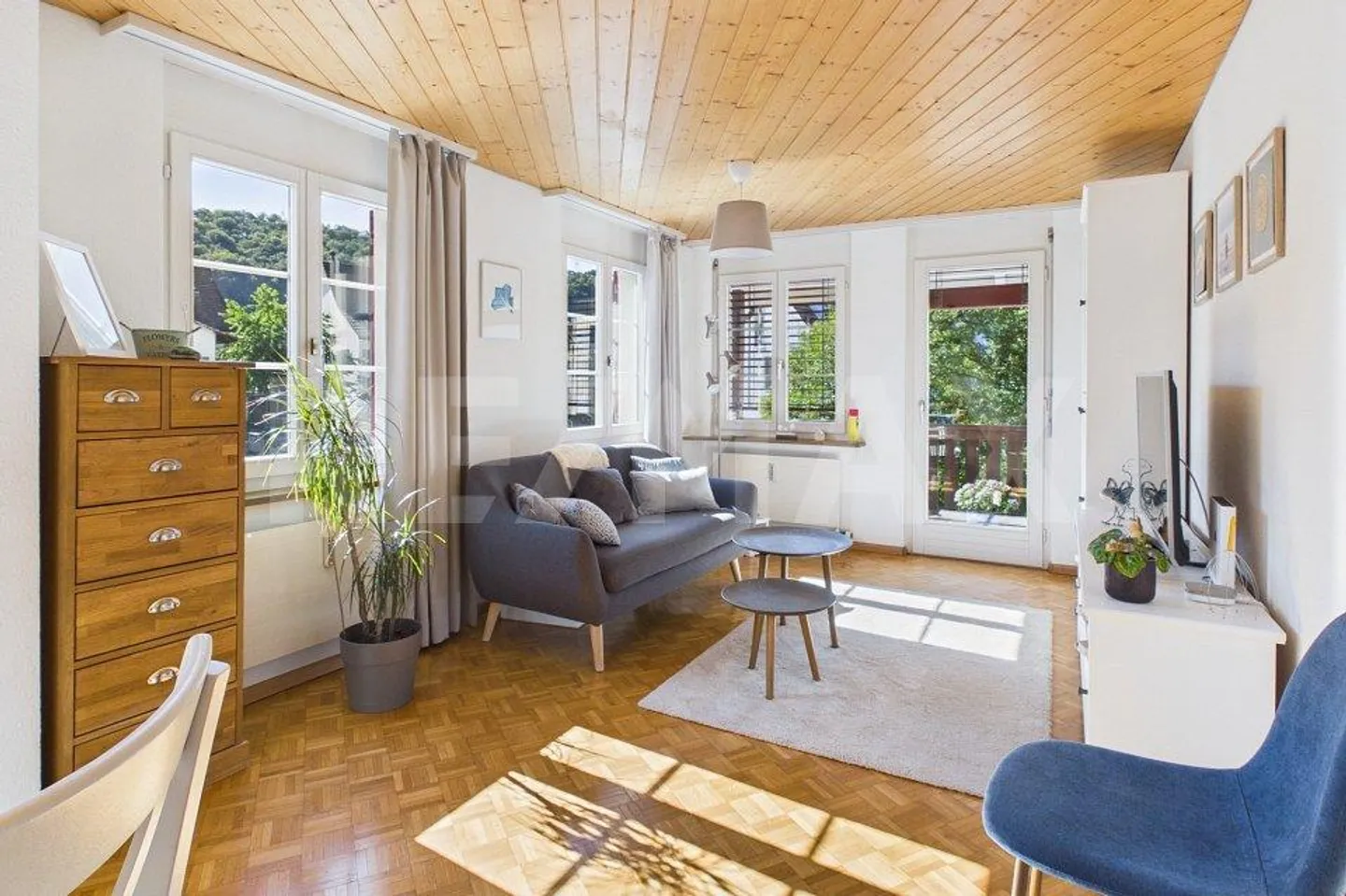 Attraktives Mehrfamilienhaus mit drei Wohneinheiten - Photo 6 sur 13