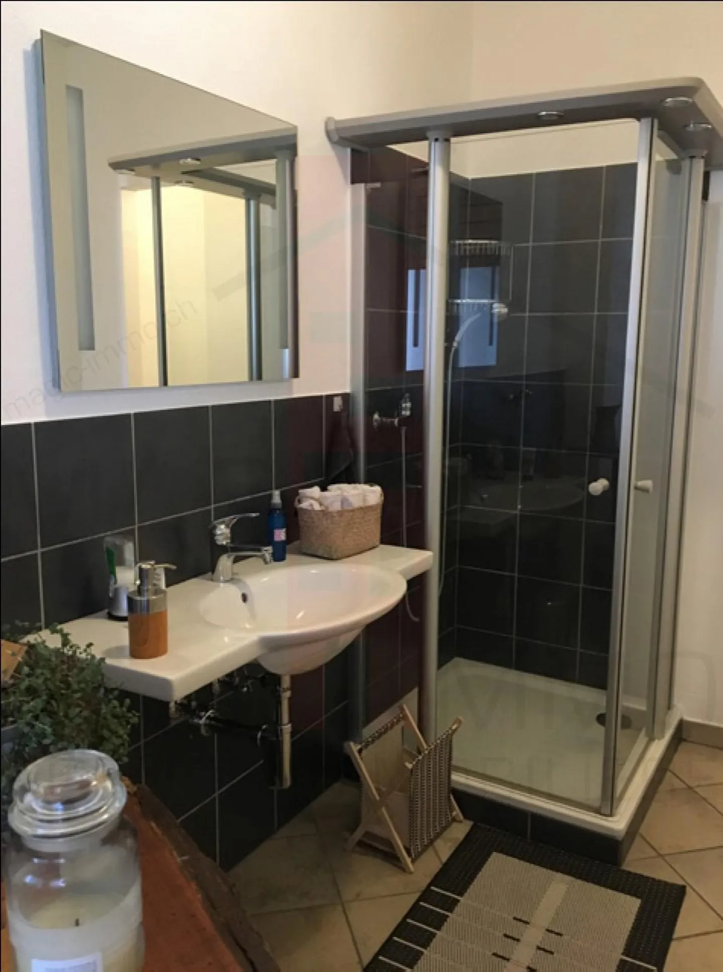 Mischgenutztes Gebäude kaufen - Foto 18 von 18