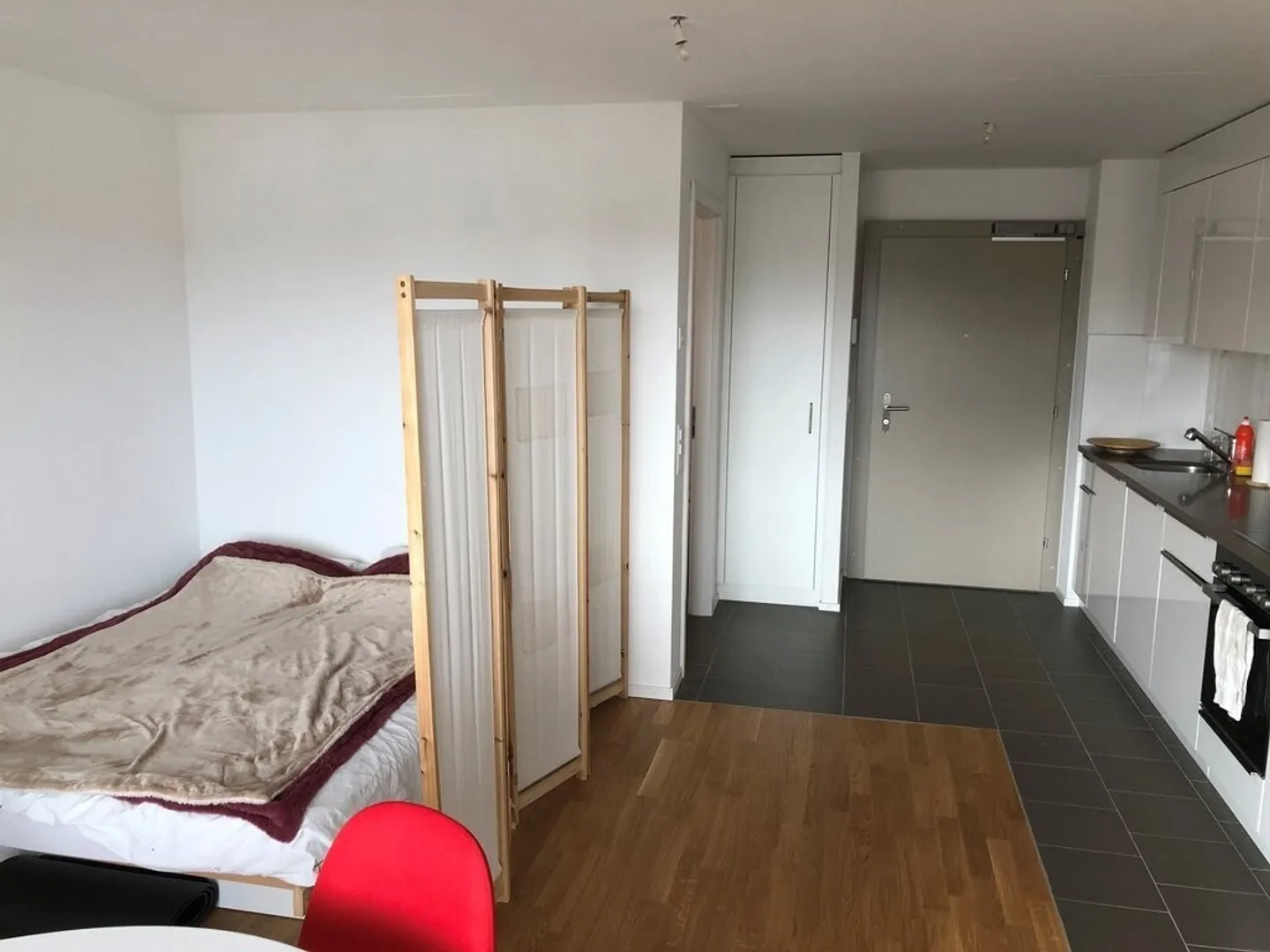 To seize! Magnificent studio ideally located! - Photo 2 of 5