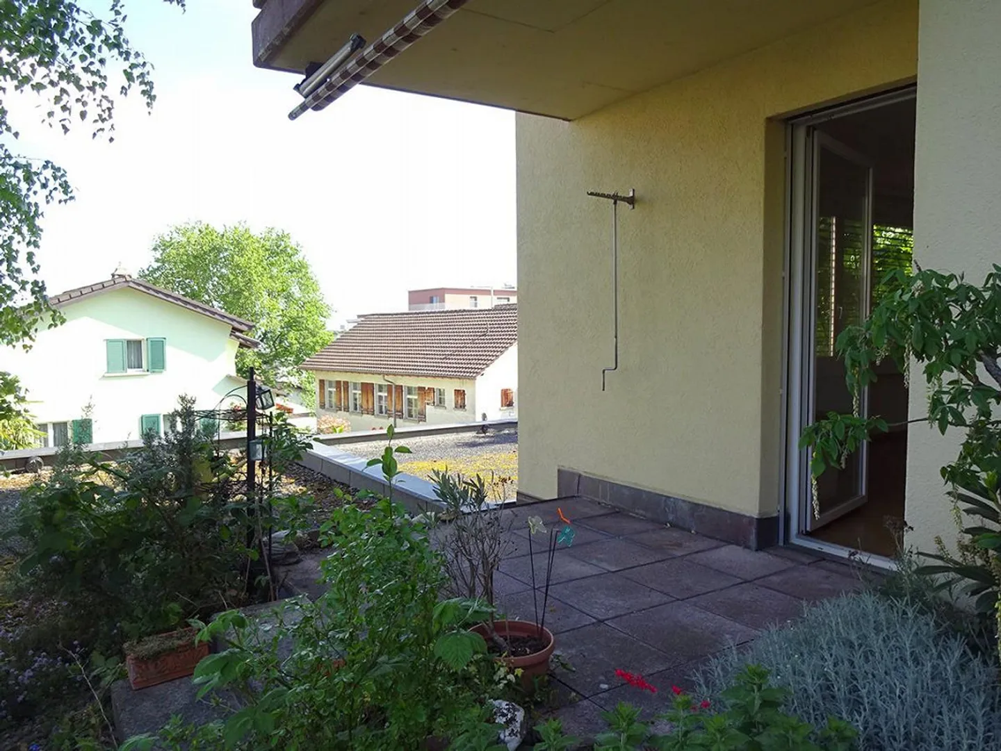 Appartamento con giardino a Wollerau favorevole dal punto di vista fiscale - Foto 4 di 10