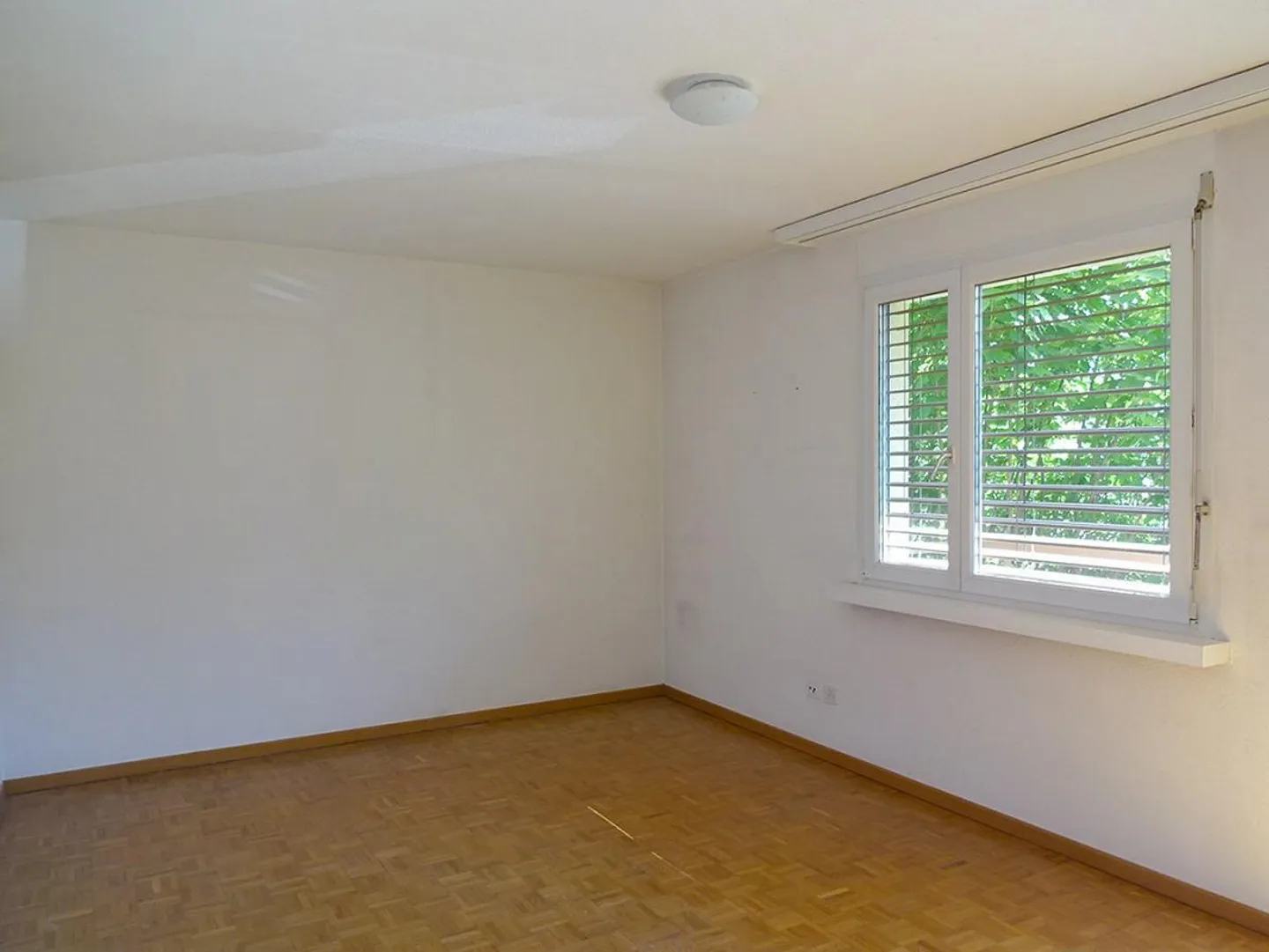 Appartamento con giardino a Wollerau favorevole dal punto di vista fiscale - Foto 7 di 10