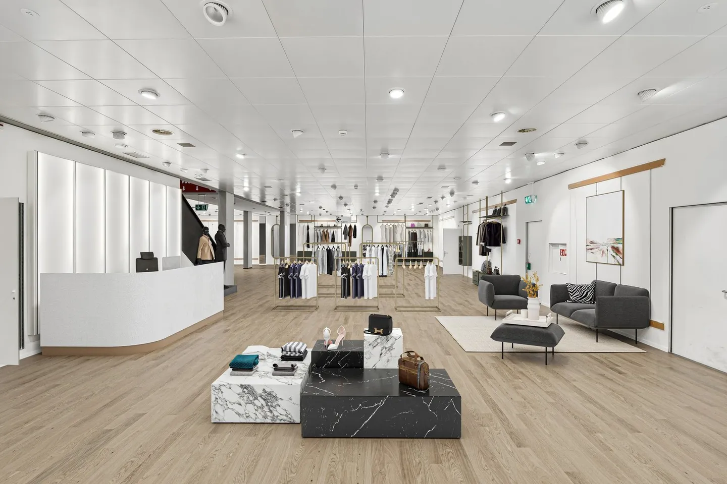 Your new 485 m² sales and storage space in the heart of Langnau i.E - Photo 4 of 7