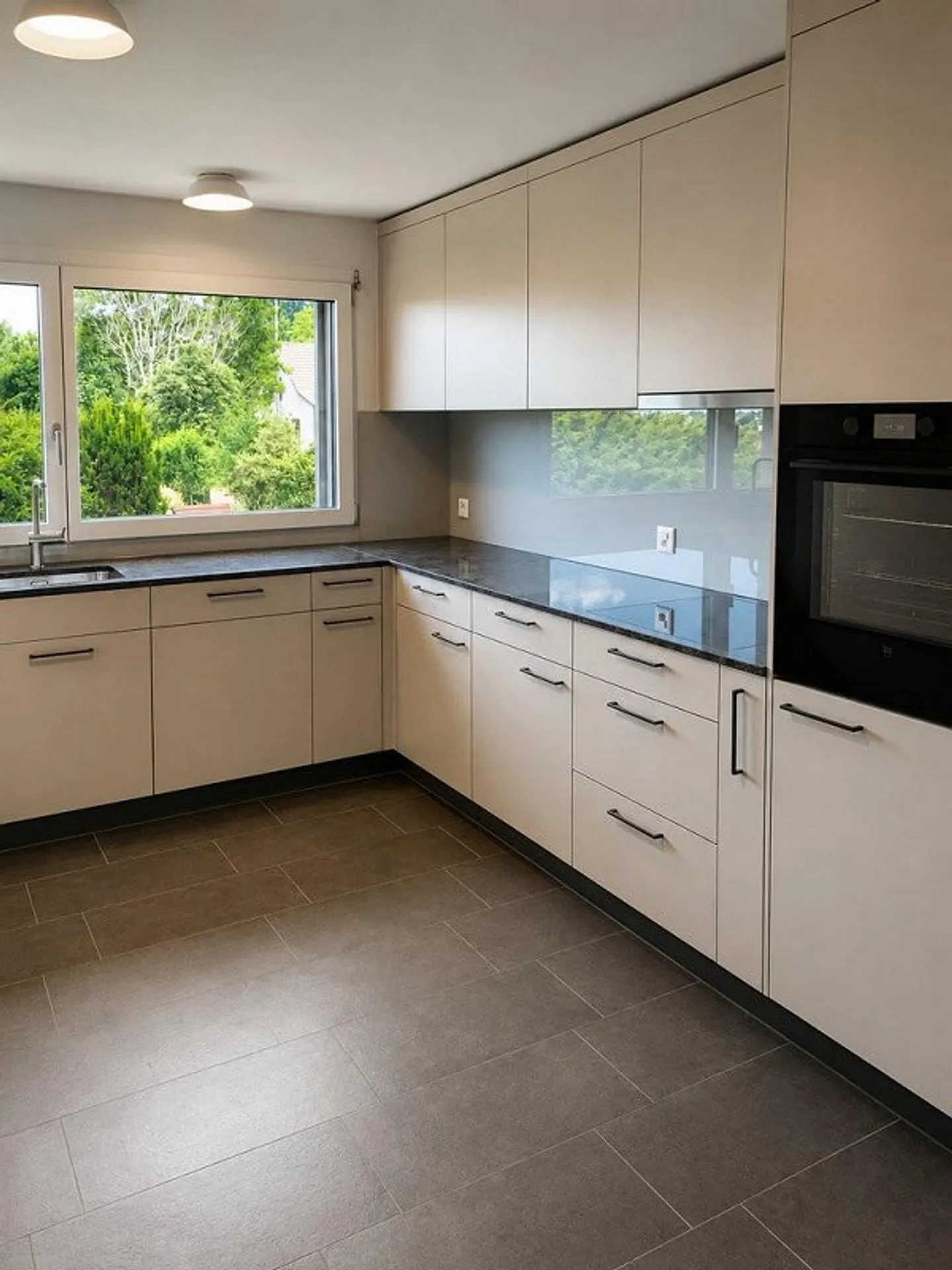 Appartement en Maisonette Confortable dans un Emplacement Calme - Photo 2 sur 12