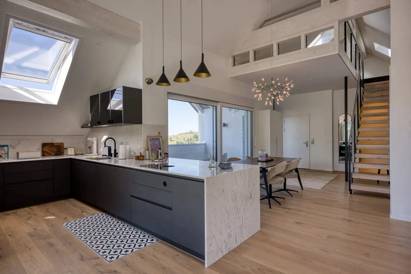 Appartement Design avec Vue sur le Lac - Photo 1 sur 12