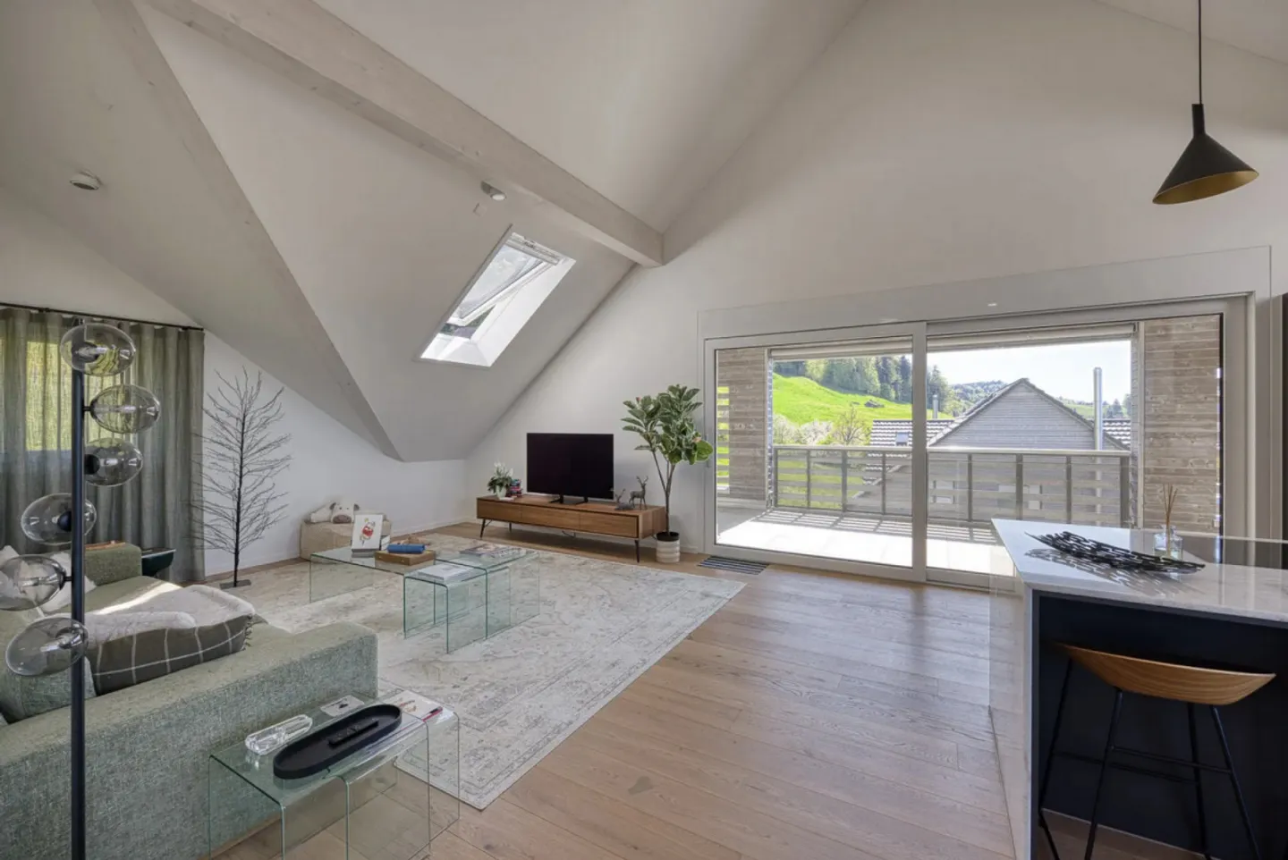 Appartement Design avec Vue sur le Lac - Photo 7 sur 12
