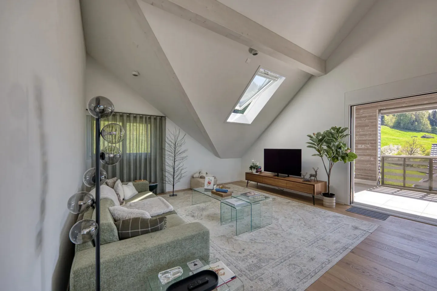 Appartement Design avec Vue sur le Lac - Photo 6 sur 12