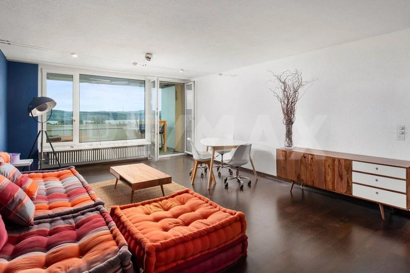 Beautiful 4-room apartment with wonderful views of Lake Zurich - Photo 1 of 13