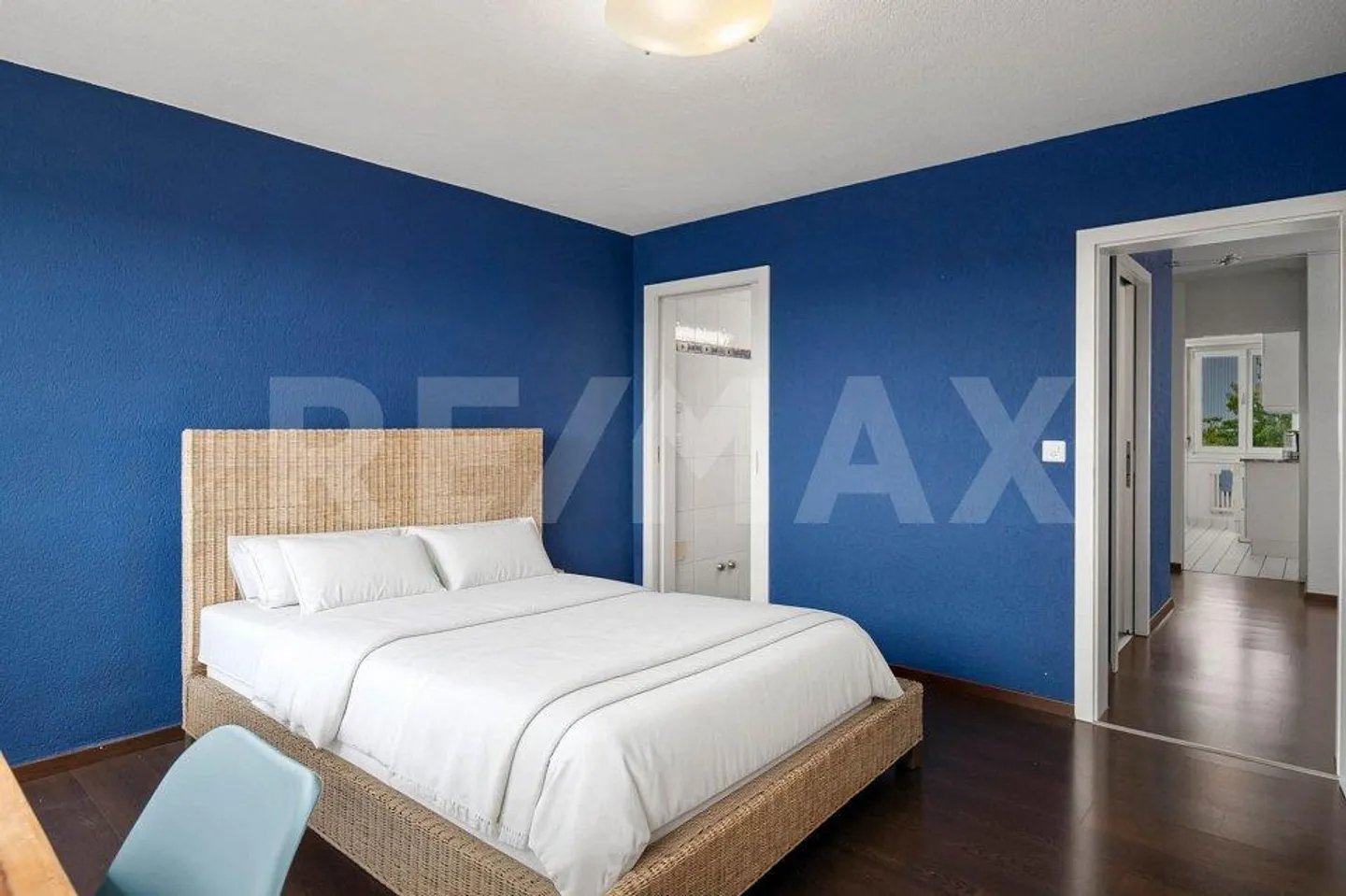 Beautiful 4-room apartment with wonderful views of Lake Zurich - Photo 8 of 13