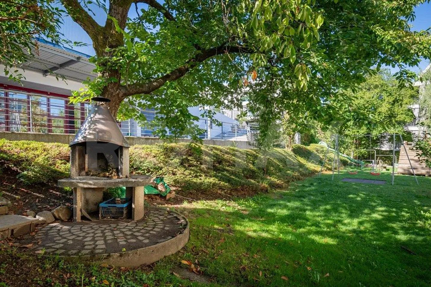 Beautiful 4-room apartment with wonderful views of Lake Zurich - Photo 13 of 13