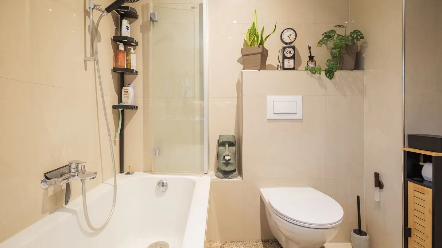 Zentrales MFH mit 3 Einheiten in Buochs - modern, mit Lift - Photo 11 of 13