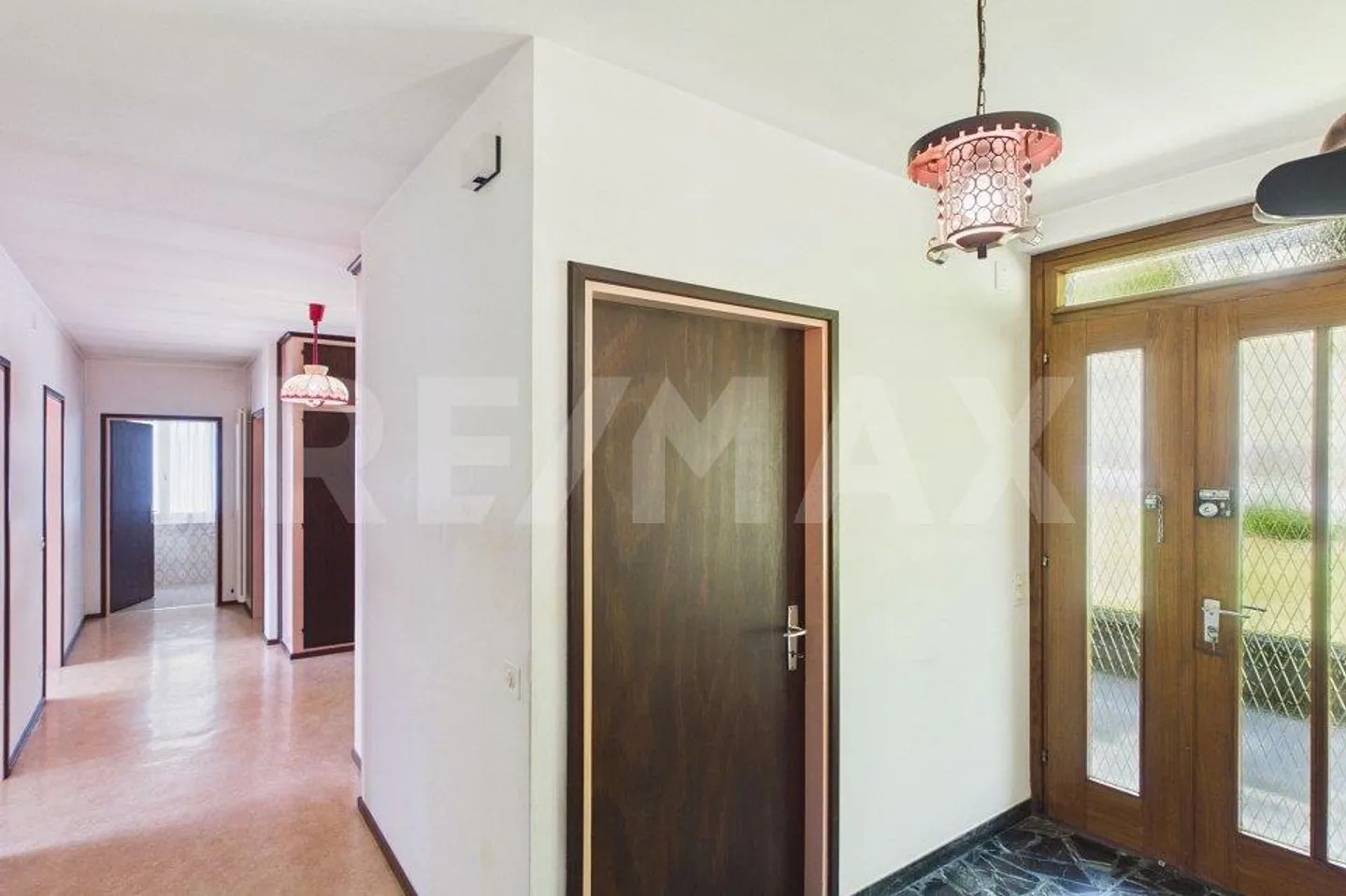 Zu verkaufen in Sessa: Freistehendes Haus mit großem Baugrundstück - Foto 6 von 13