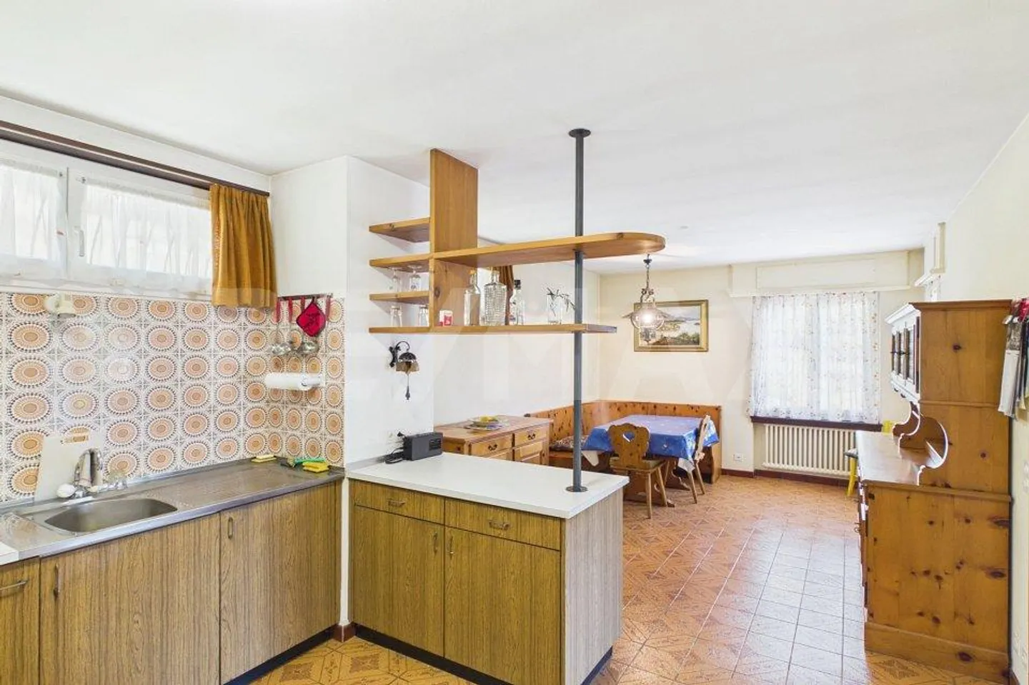 Zu verkaufen in Sessa: Freistehendes Haus mit großem Baugrundstück - Foto 7 von 13