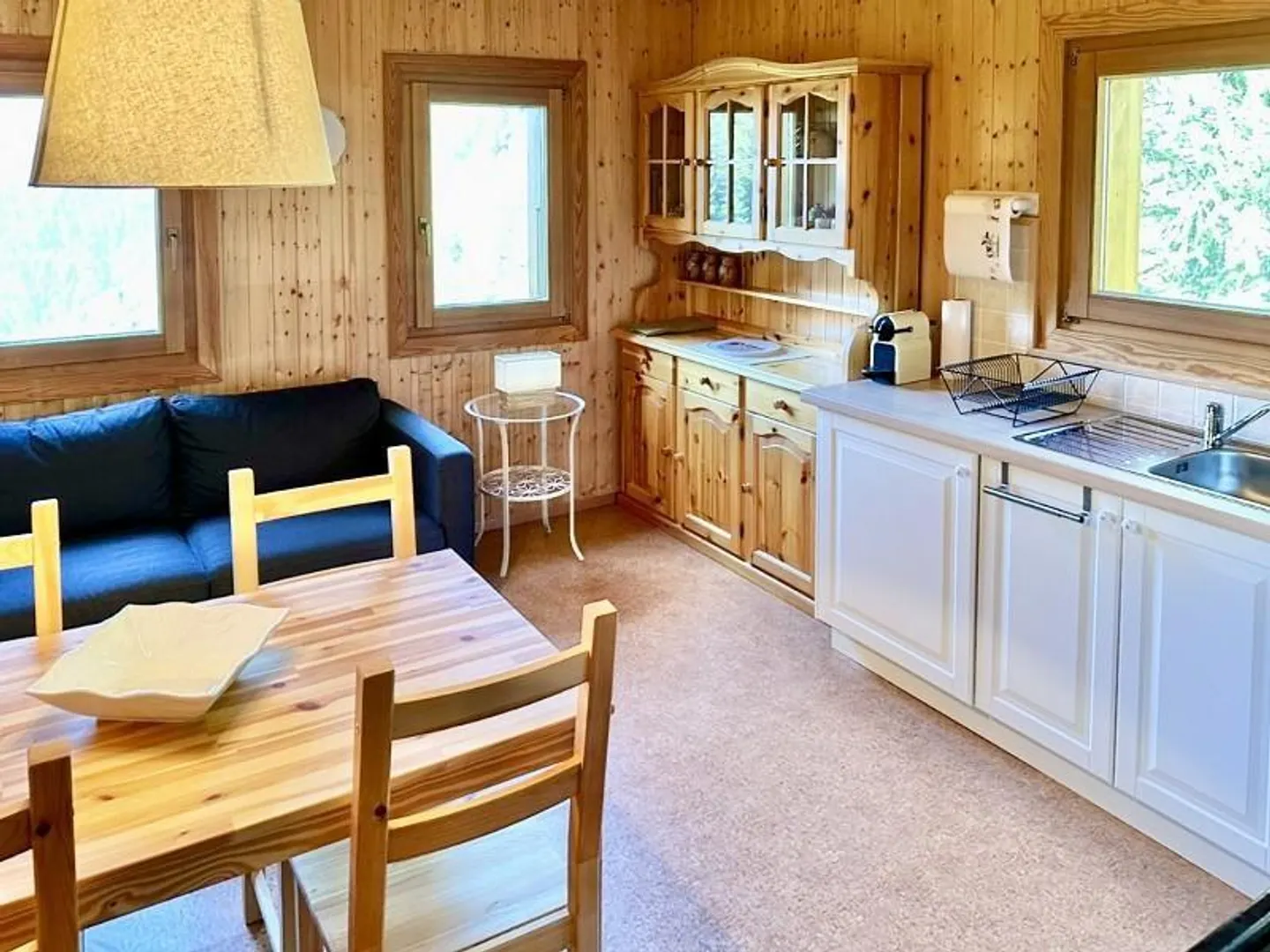 Chalet with two apartments in a very quiet, sunny location - Photo 7 of 30