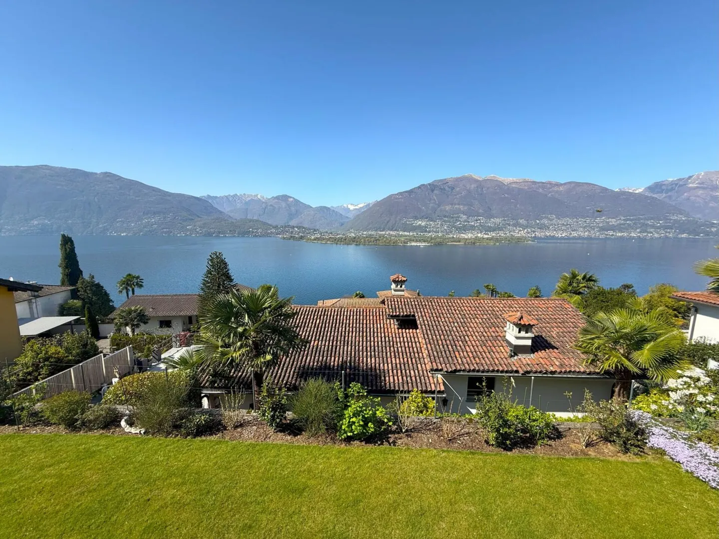 Komplett renoviertes Haus mit Panorama-Seesicht - Photo 4 sur 12