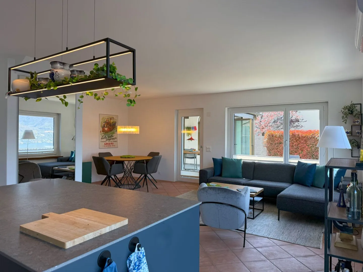 Komplett renoviertes Haus mit Panorama-Seesicht - Photo 10 sur 12