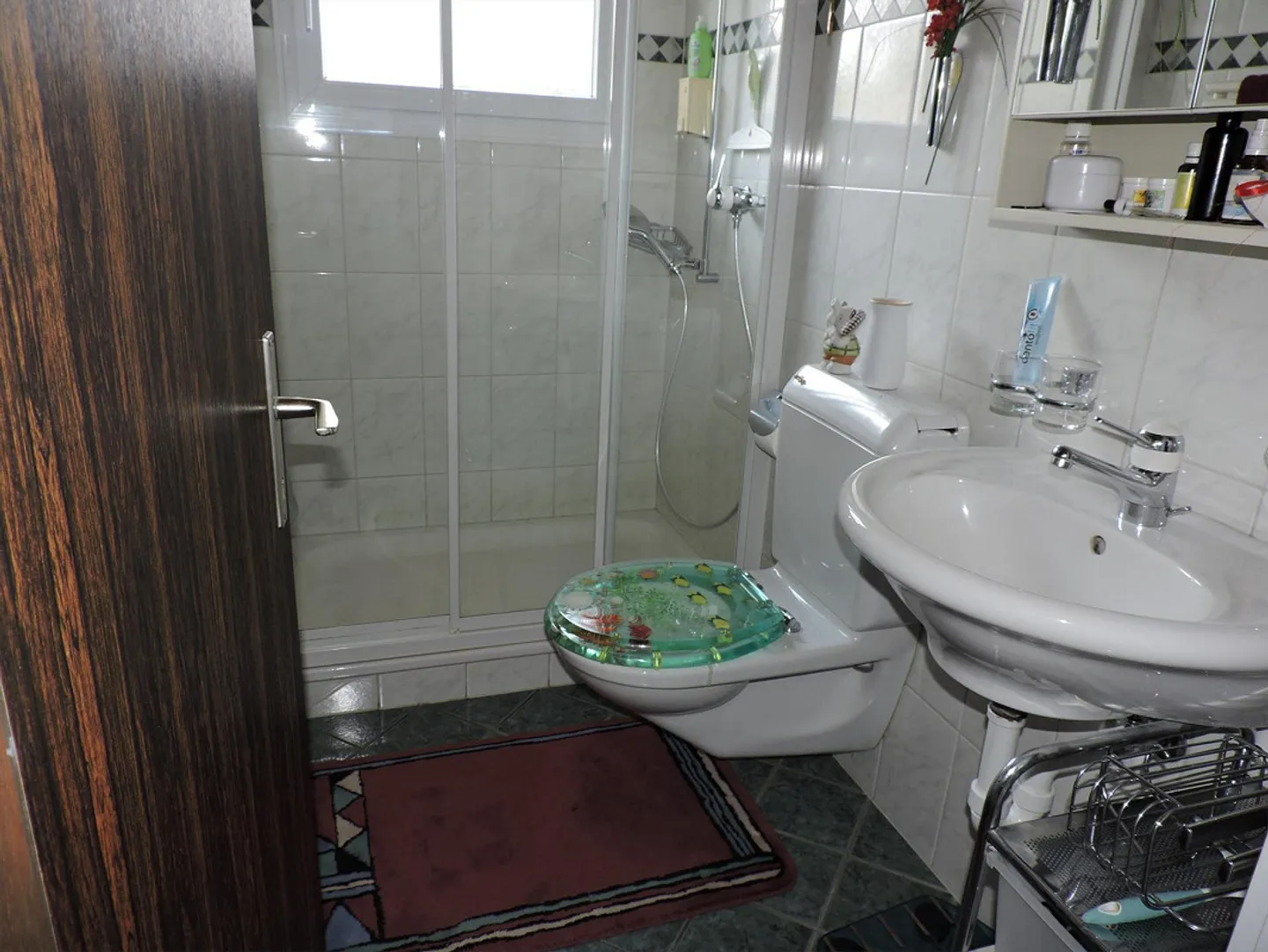 6 Room Single Family House - Photo 8 of 17