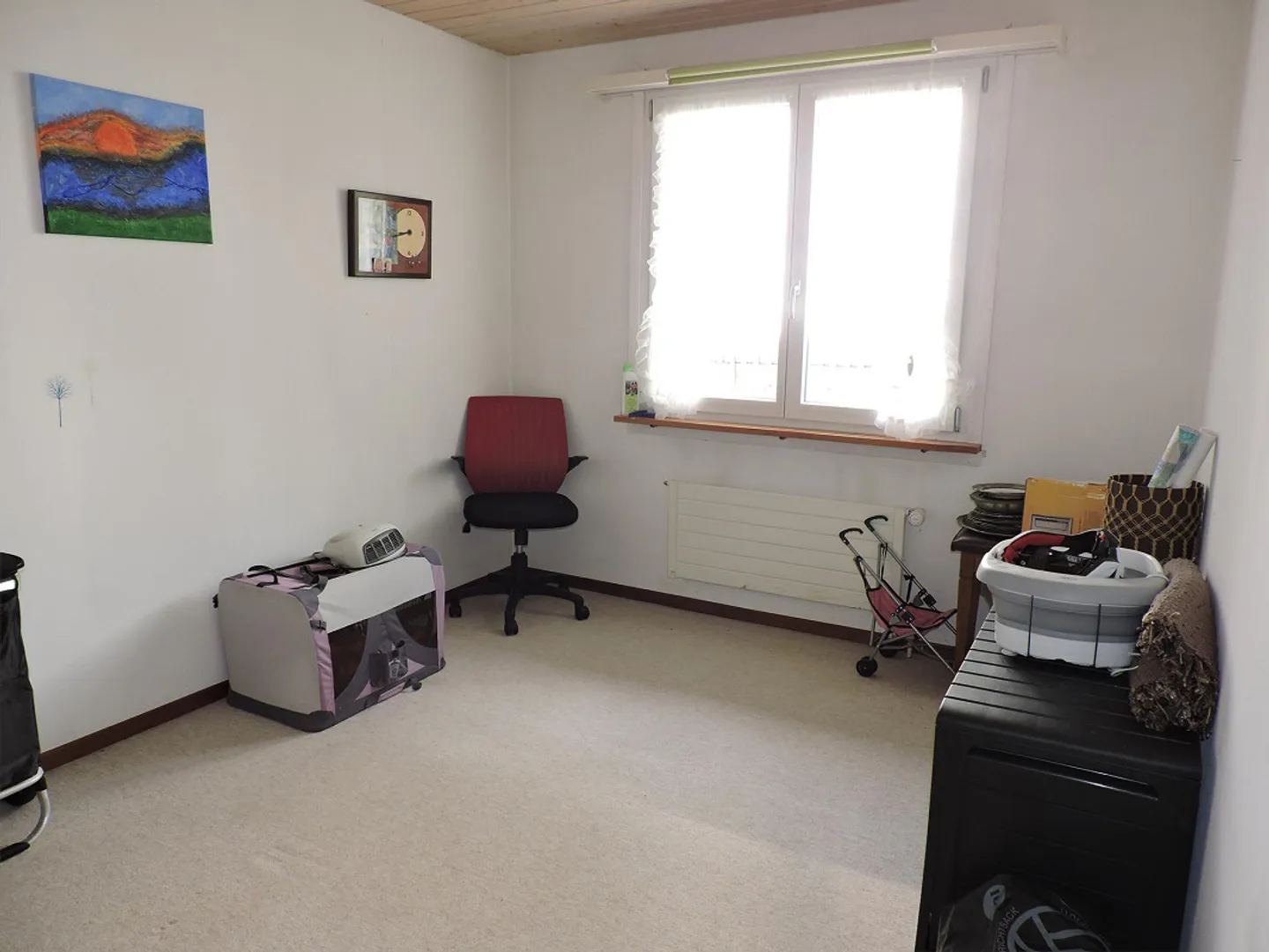 6 Room Single Family House - Photo 11 of 17