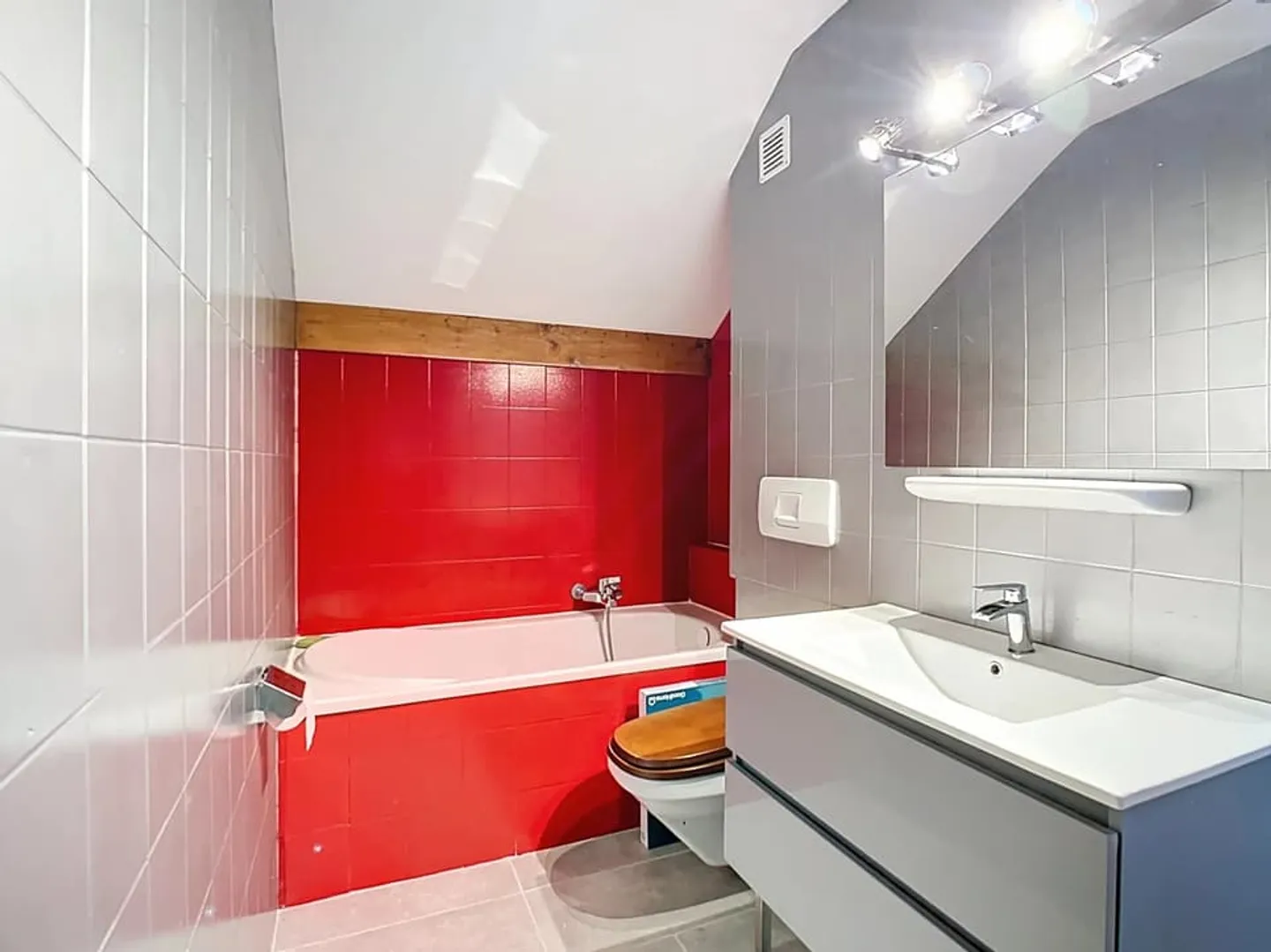 Waadtländer Haus mit wunderschönem Garten - Foto 12 von 13