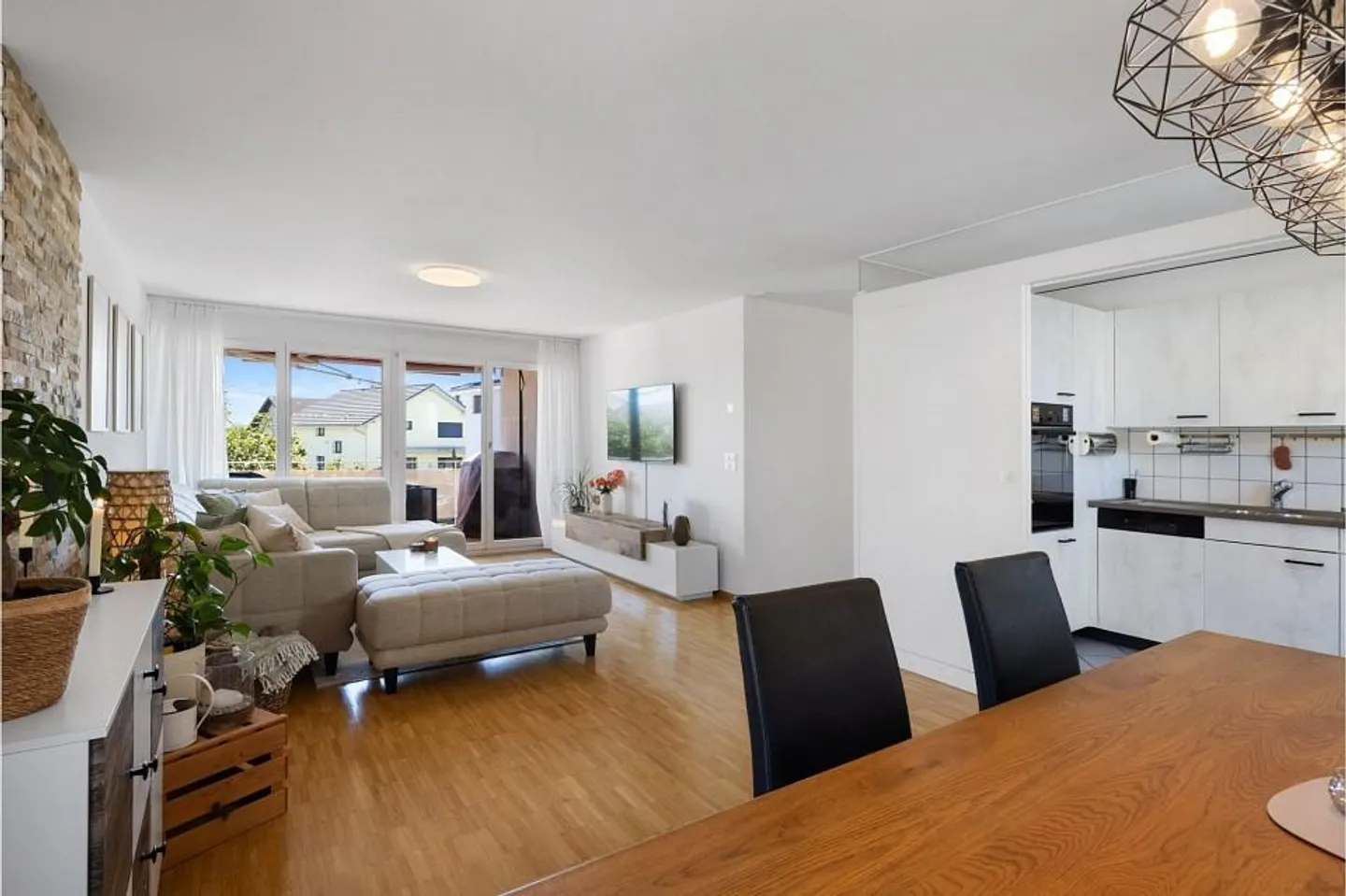 4.5-room apartment with covered balcony - Photo 1 of 6