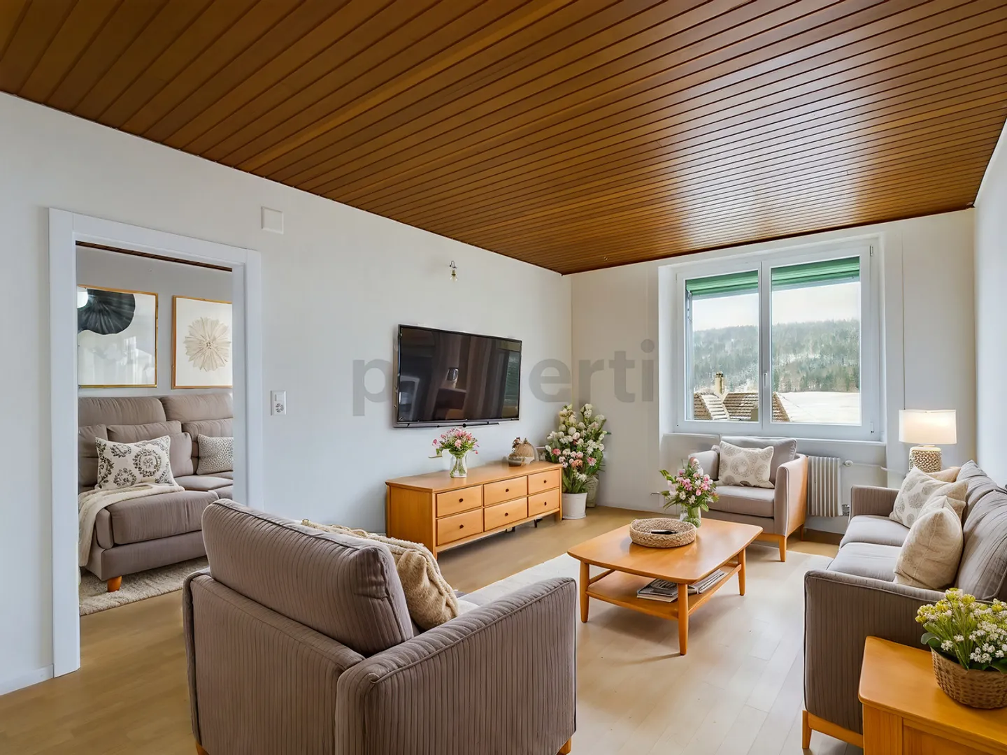 Appartamento 4.5 stanze appena ristrutturato a Tramelan con vista montagna e posizione ideale! - Foto 1 di 9