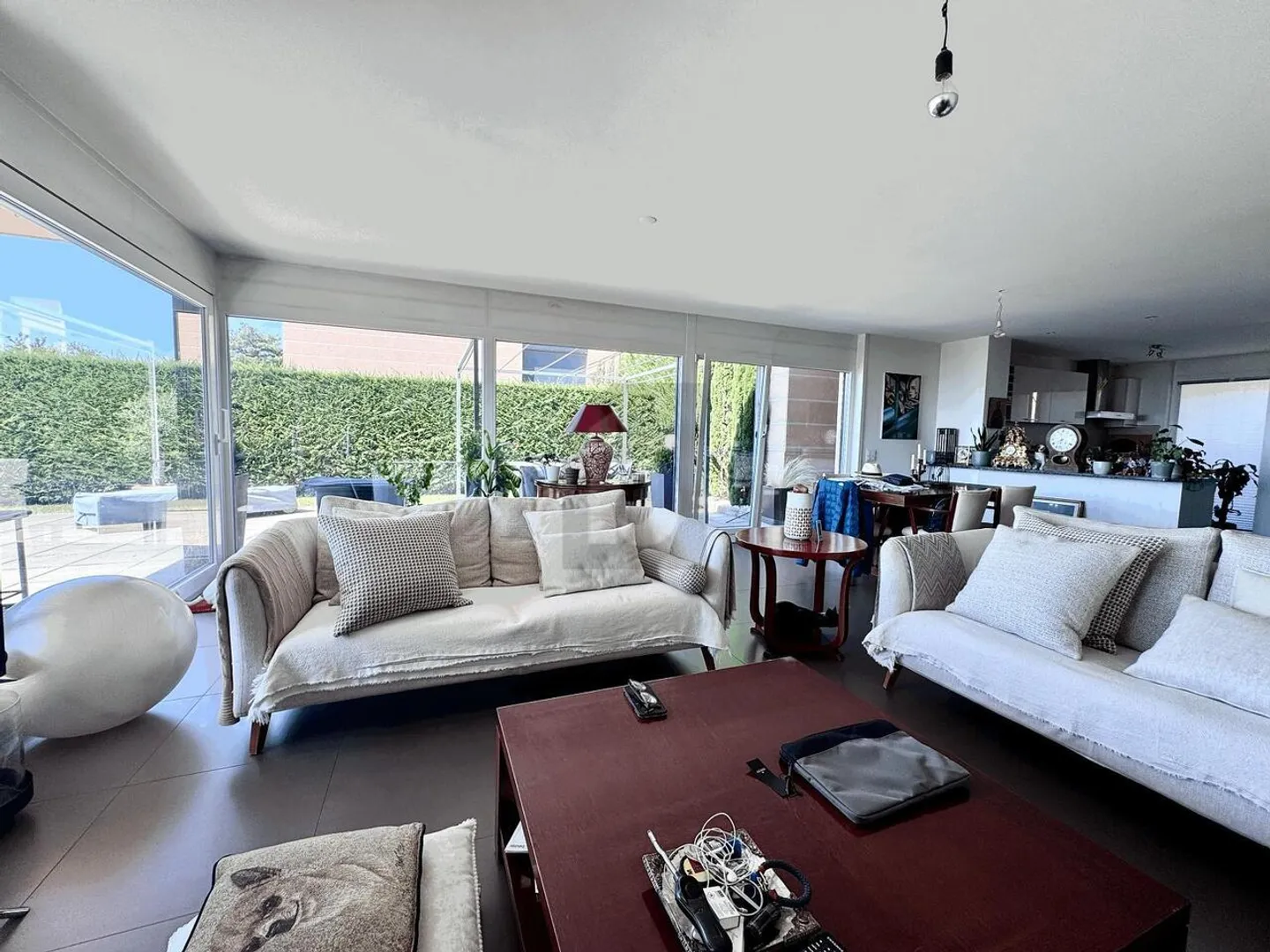 MODERNE VILLA MIT PRÄCHTIGEM SEEBLICK - Foto 4 von 6