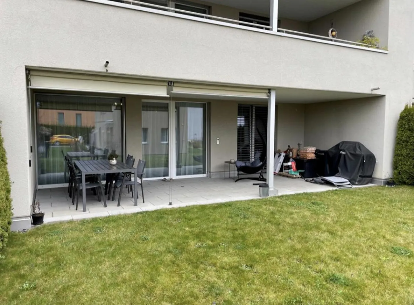 Appartement 2,5 pièces avec terrasse et part de surface gazonnée - Photo 8 sur 11