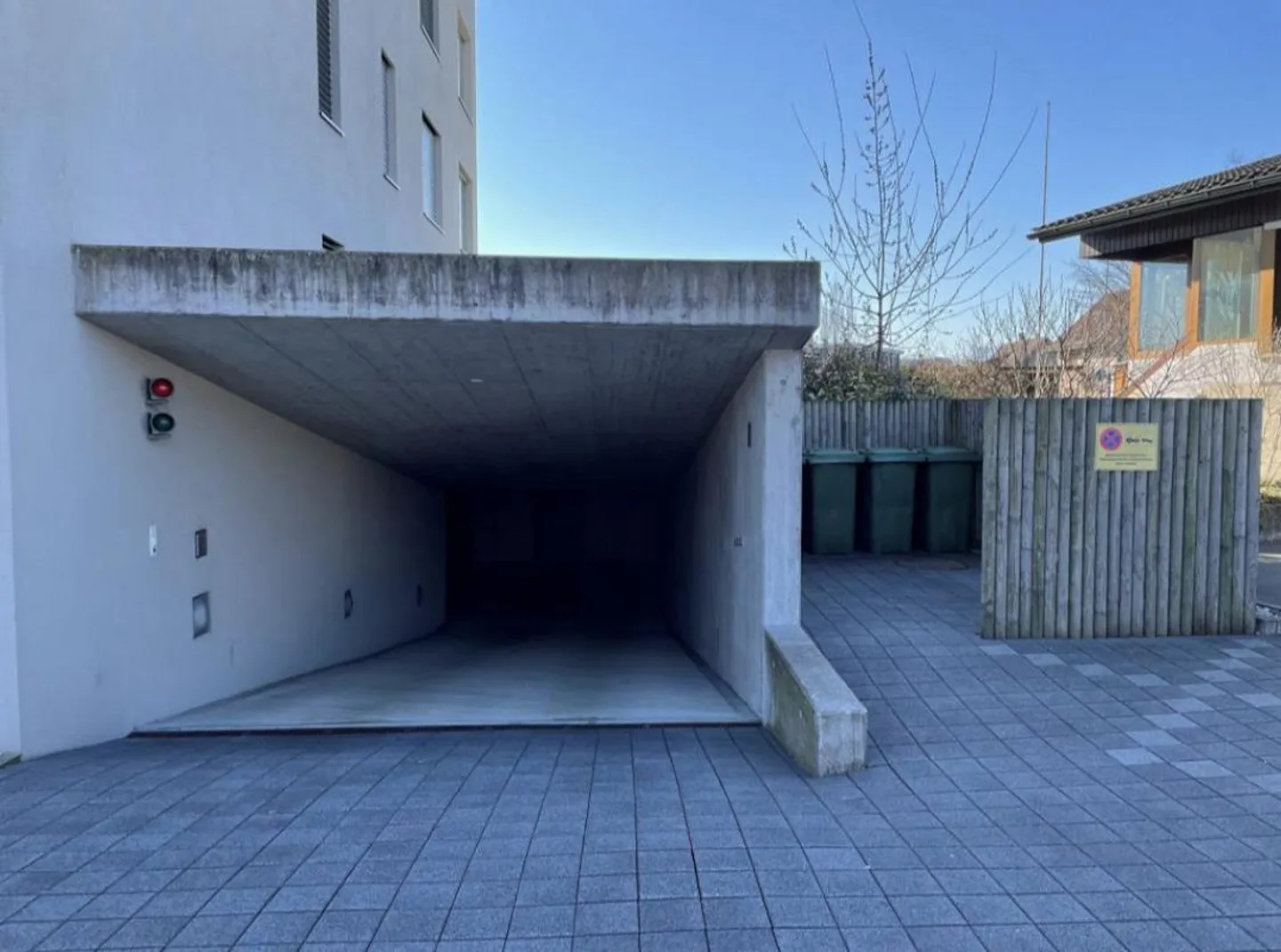 Appartement 2,5 pièces avec terrasse et part de surface gazonnée - Photo 11 sur 11