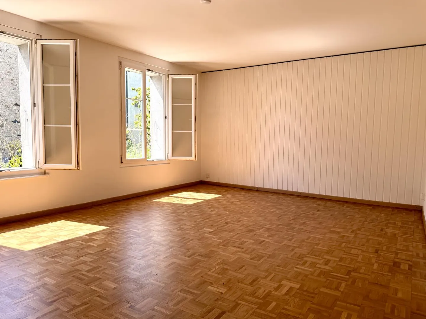 Un rifugio pacifico nel cuore del villaggio! Con cortile privato - Foto 4 di 8