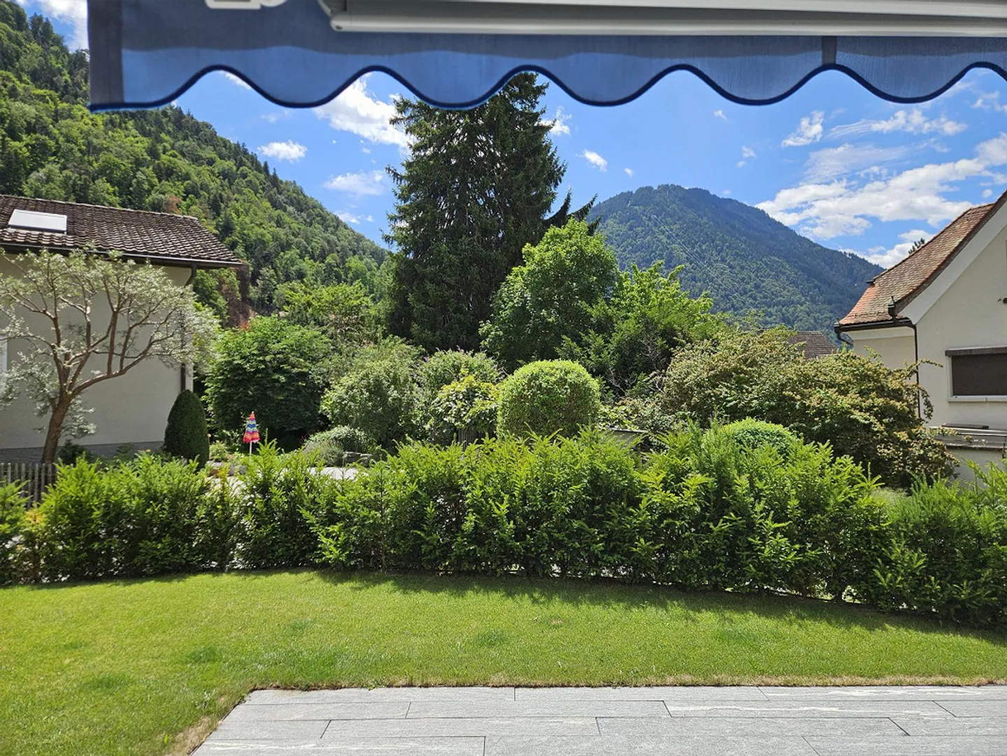 Casa unifamiliare moderna in posizione privilegiata / Affitto limitato per 2 anni - Foto 2 di 23