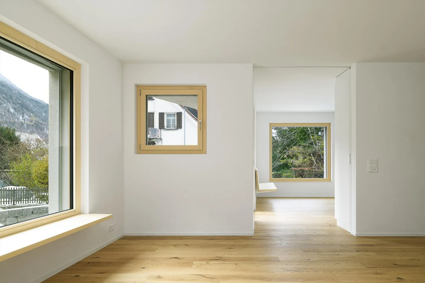 Casa unifamiliare moderna in posizione privilegiata / Affitto limitato per 2 anni - Foto 7 di 23