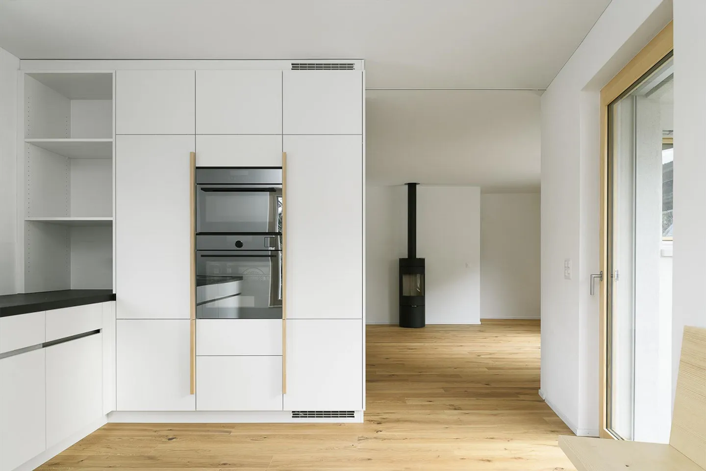 Casa unifamiliare moderna in posizione privilegiata / Affitto limitato per 2 anni - Foto 8 di 23