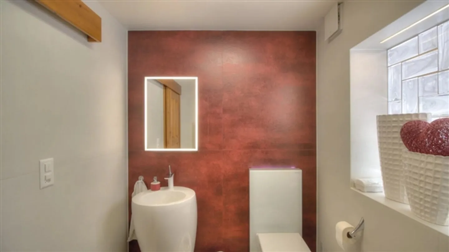 «Wunderschönes freistehendes Chalet mit 7,5 Zimmern in Choëx» - Foto 11 von 13