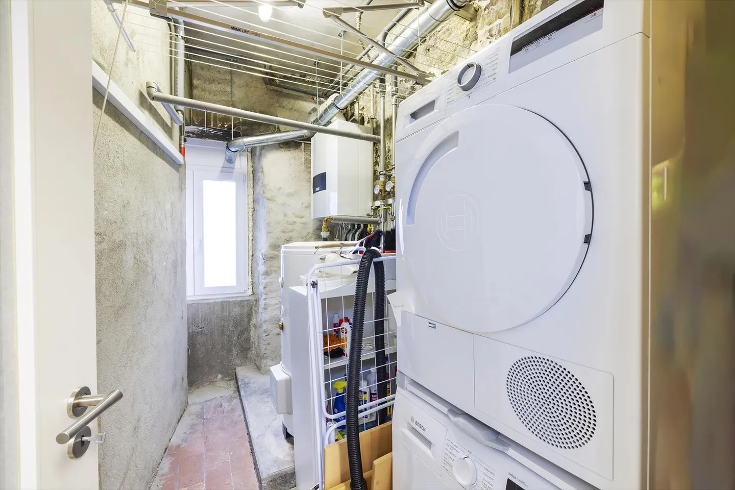 Stepped house for sale - Photo 5 of 11