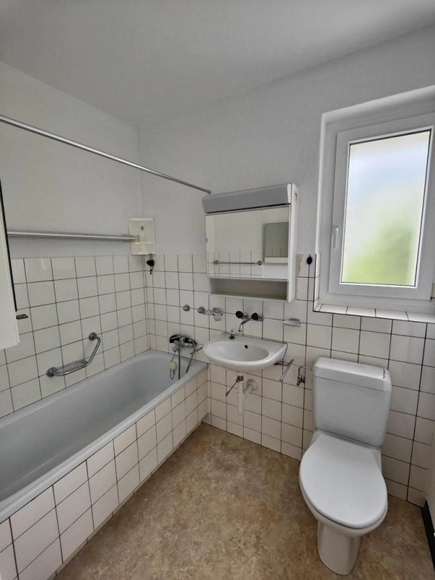 2-room apartment for rent at Friedheimweg 11 in the city of Bern - Photo 7 of 8