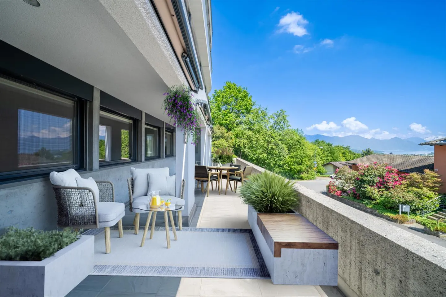 Vie moderne en périphérie - Photo 5 sur 7