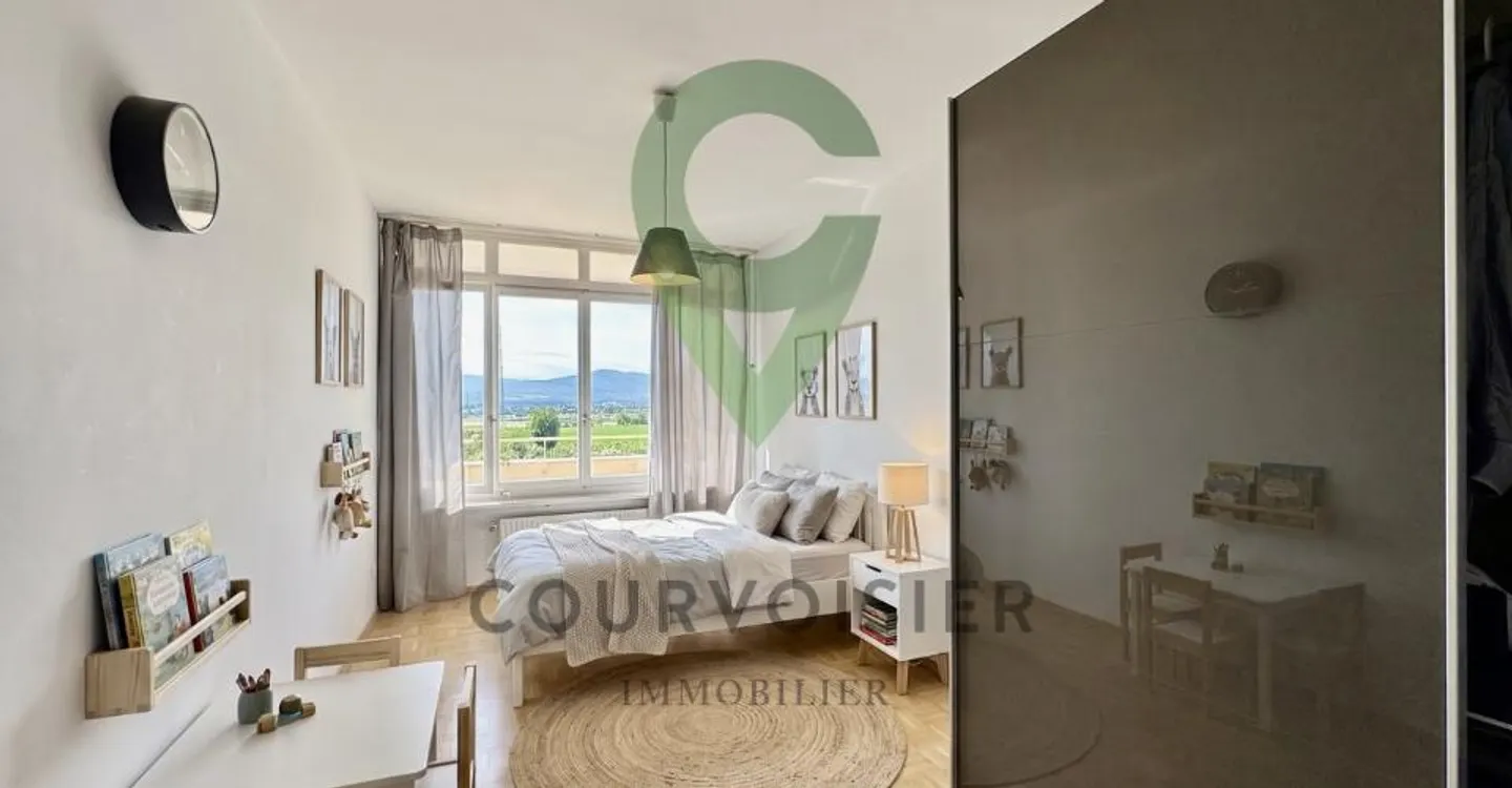 Appartement lumineux avec vue - Photo 7 sur 12