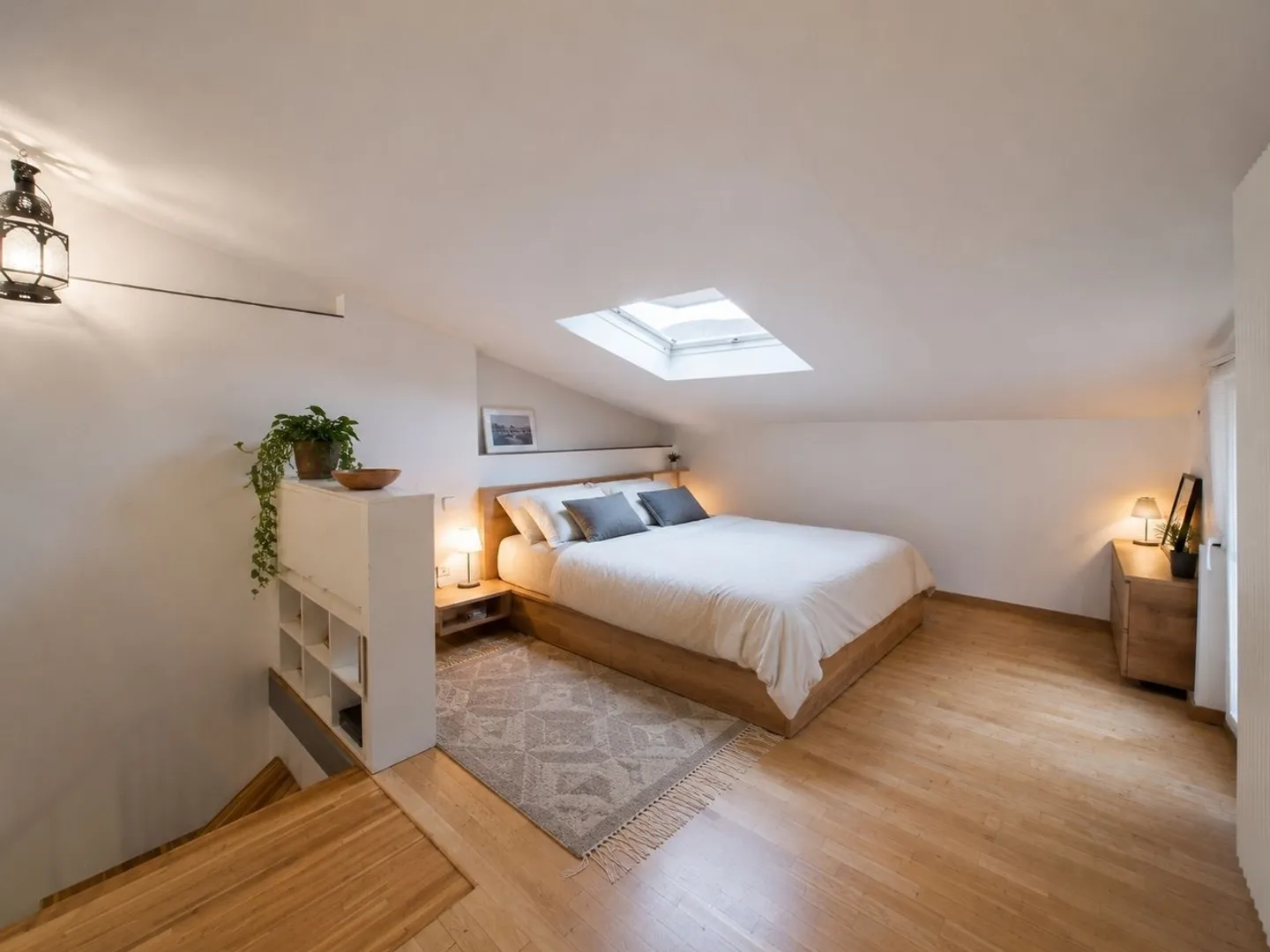 Superbe maison rénovée dans le noyau de Melide avec 4,5 pièces - Photo 4 sur 13