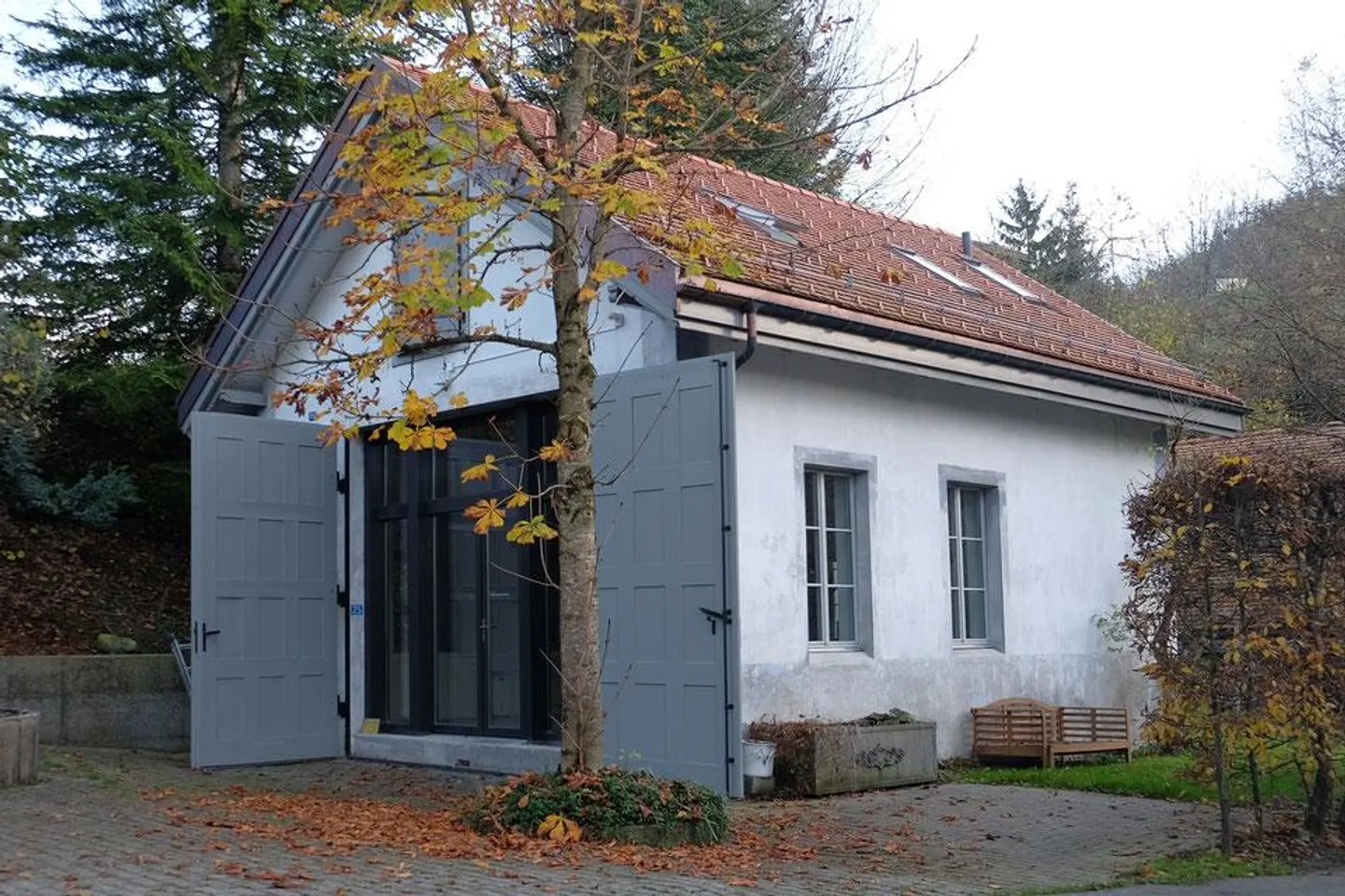 Charmante maison d'atelier à louer dans l'usine au bord du Rotbach. - Photo 1 sur 18